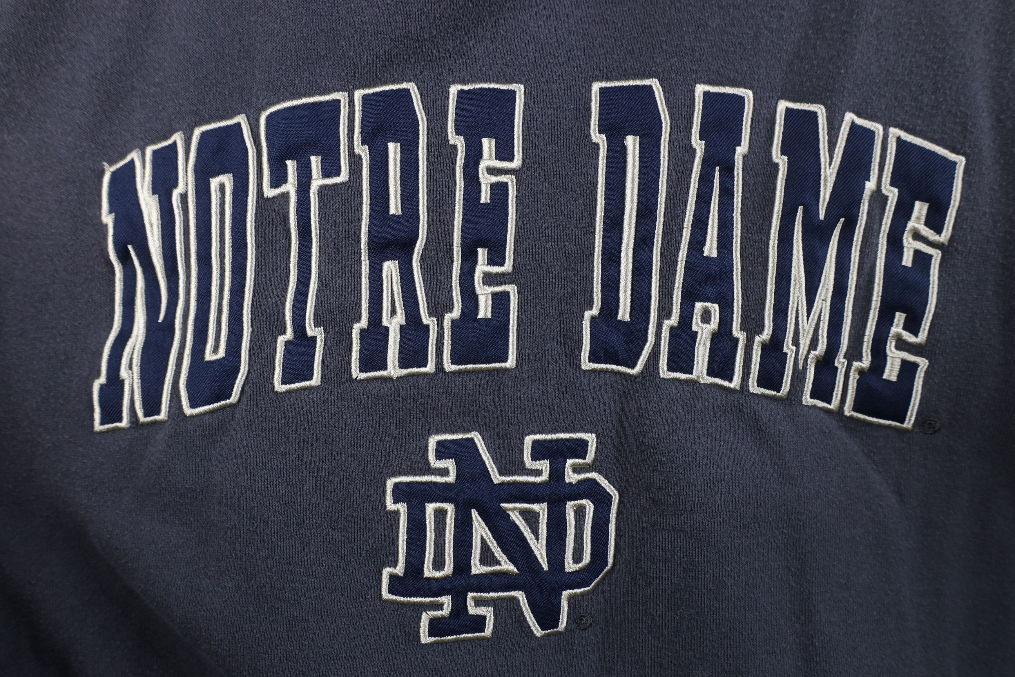Vintage Vintage Notre Dame University Crewneck Sweatshirt Gray Size US XL / EU 56 / 4 - 4 Thumbnail