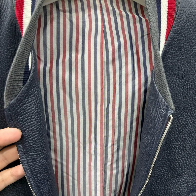 Thom Browne Thom Browne A leather baseball glove Size US XS / EU 42 / 0 - 4 Thumbnail