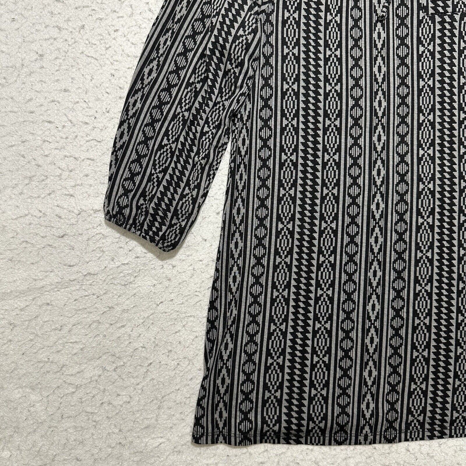 Other LuLaRoe Small 3/4 Sleeve Peasant Top Lightweight Blouse Size S / US 4 / IT 40 - 7 Thumbnail