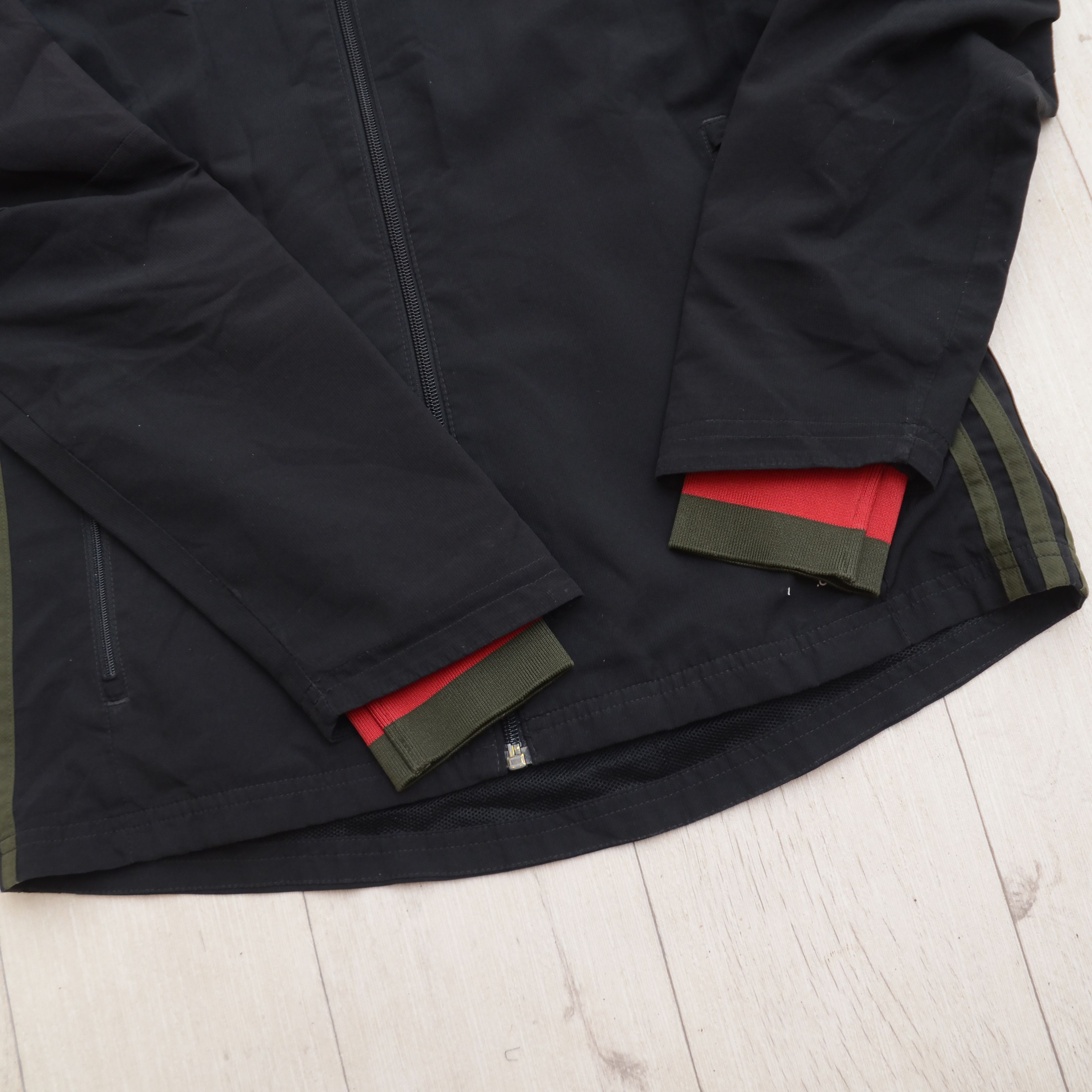 Adidas AC Milan Anthem Jacket 2016 Z.N.E Adidas Football Italy Zip Size US S / EU 44-46 / 1 - 9 Thumbnail