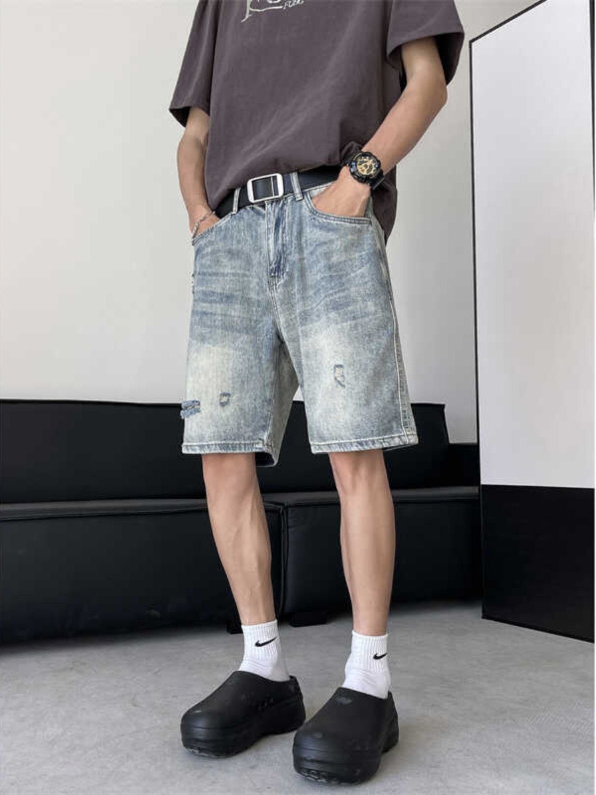 Japanese Brand × Jean Retro straight cut hole loose denim shorts Size US 32 / EU 48 - 4 Thumbnail