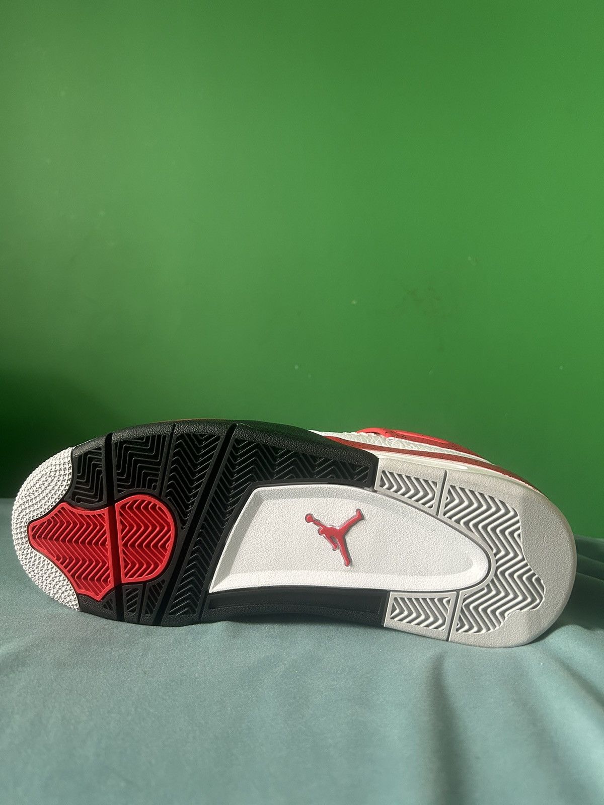 Jordan Brand Nike Air Jordan 4 Red Cement 2023 Size US 10.5 / EU 43-44 - 4 Thumbnail