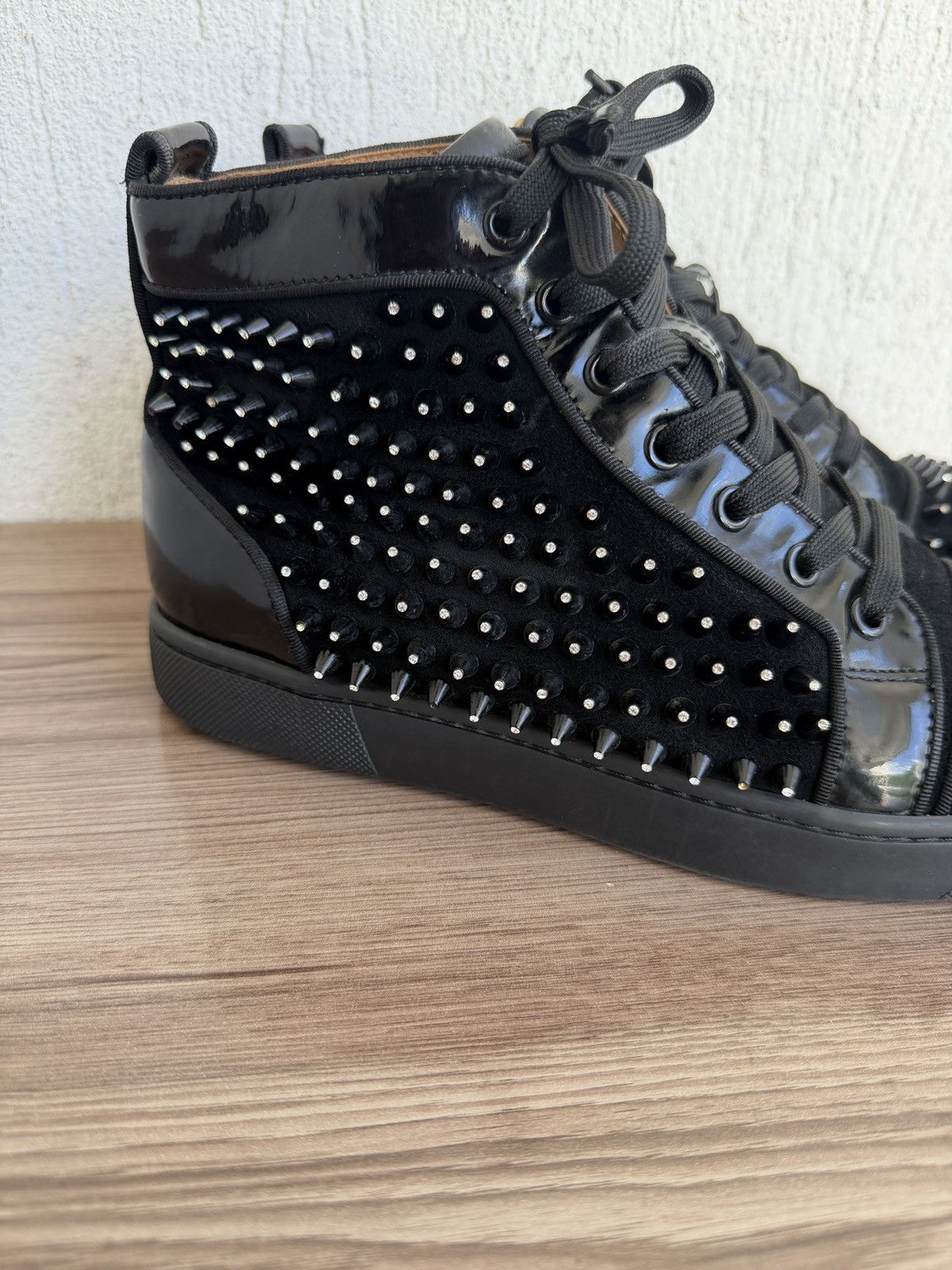 Christian Louboutin spiked louis junior trainers Size US 7 / EU 40 - 8 Thumbnail