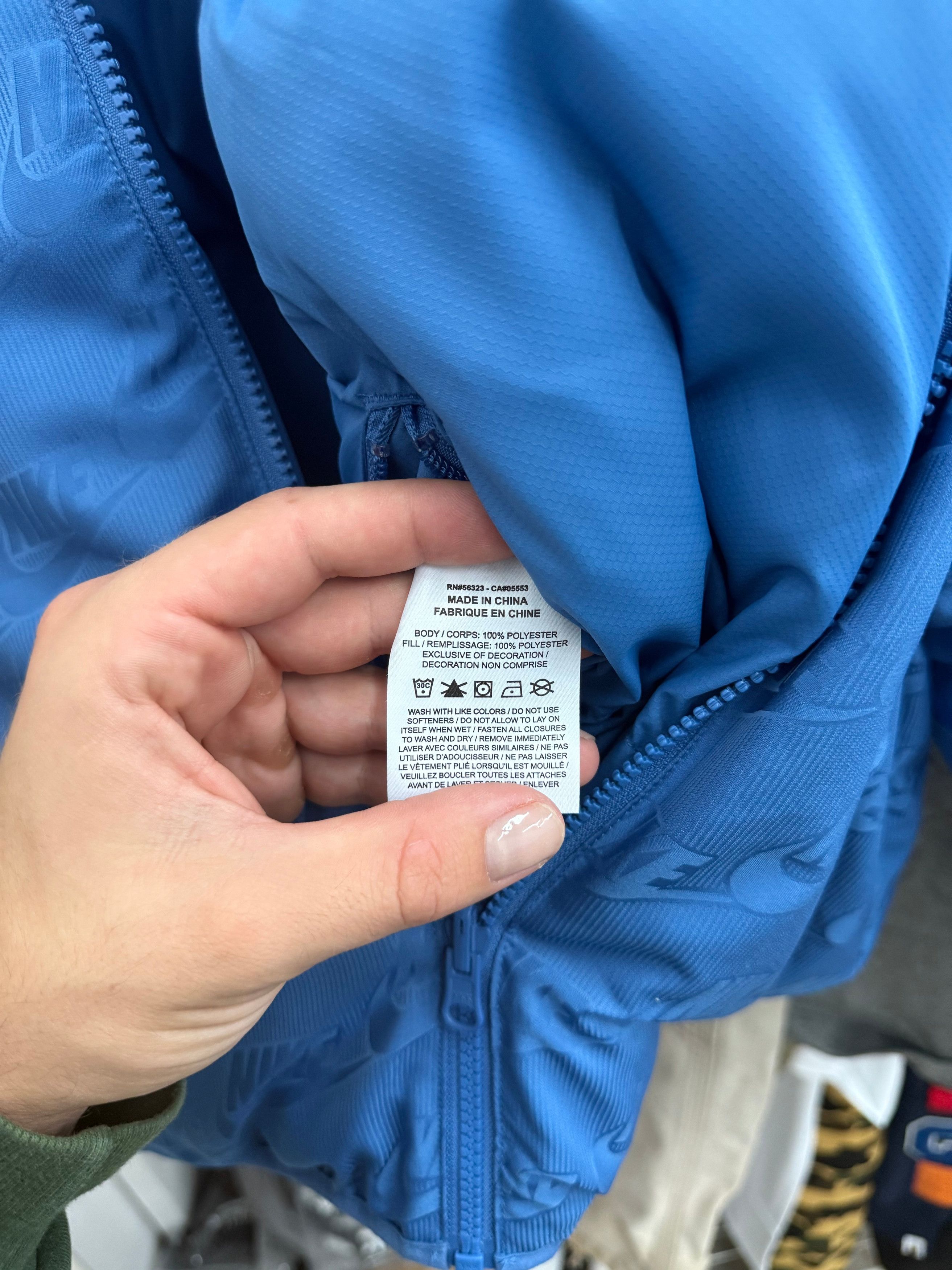Nike × Supreme Supreme Nike Snakeskin Blue Puffer Jacket - Size M Size US M / EU 48-50 / 2 - 9 Thumbnail