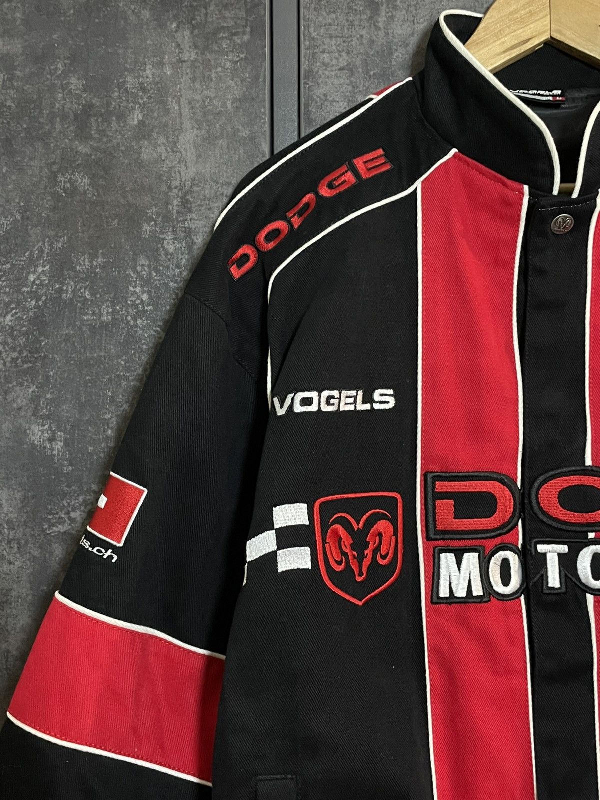 Vintage Vintage Dodge Racing Bomber Jacket Y3 MM6 424 Kith Jh Design Size US L / EU 52-54 / 3 - 11 Thumbnail