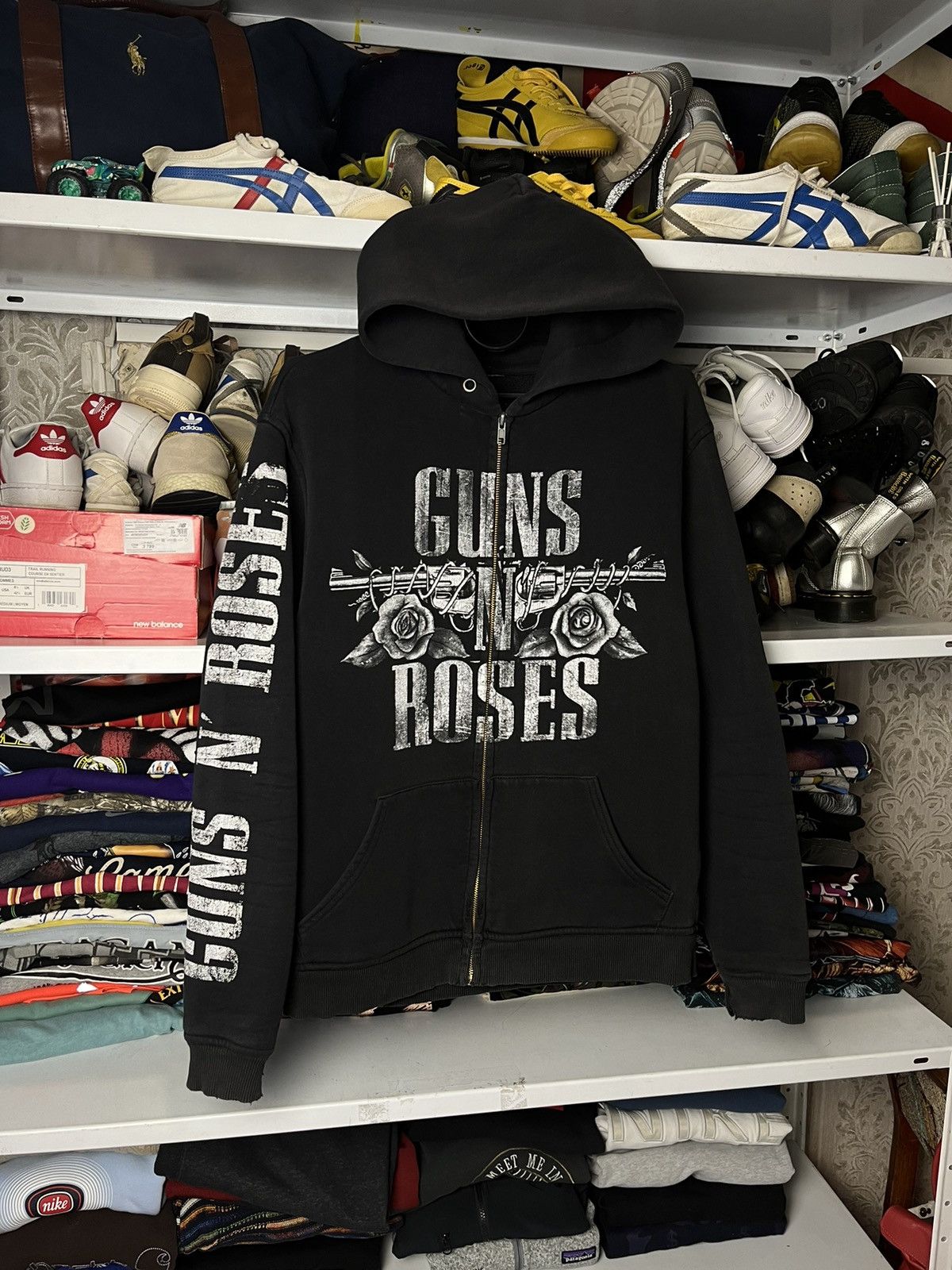 Band Tees Vintage Guns N Roses Distressed Faded Zip Hoodie Size US M / EU 48-50 / 2 - 3 Thumbnail