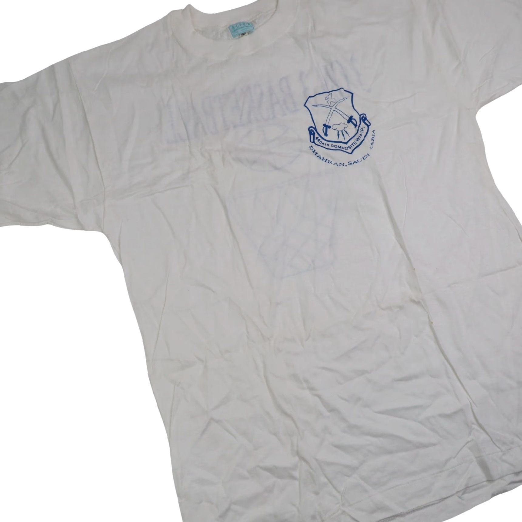 Vintage VINTAGE 90s 4404th Composite Wing Saudi Arabia 3 on 3 Basketball T Shirt Large Mens White Size US L / EU 52-54 / 3 - 4 Thumbnail