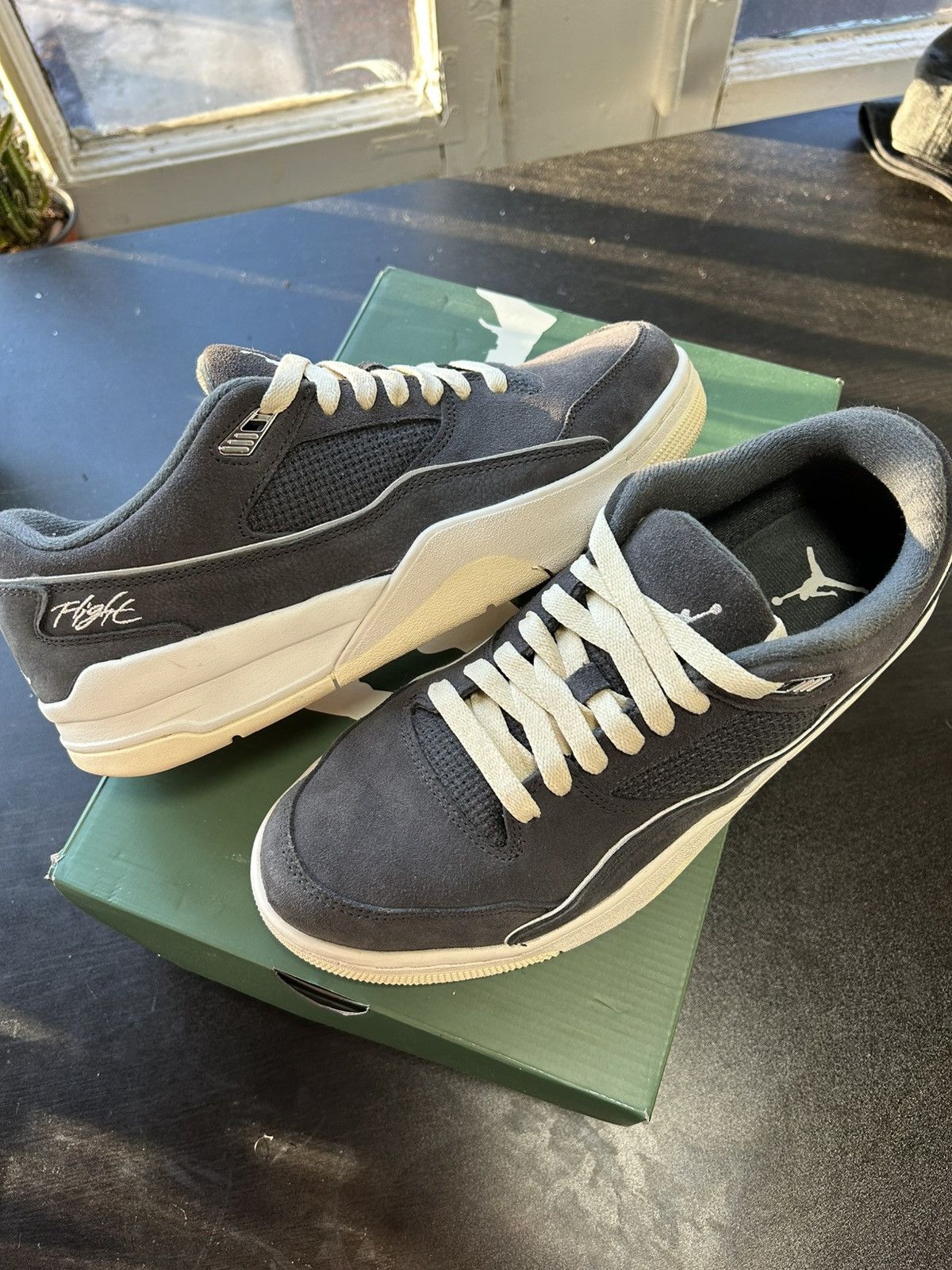 Jordan Brand Jordan Flight Court Size US 9.5 / EU 42-43 - 6 Thumbnail