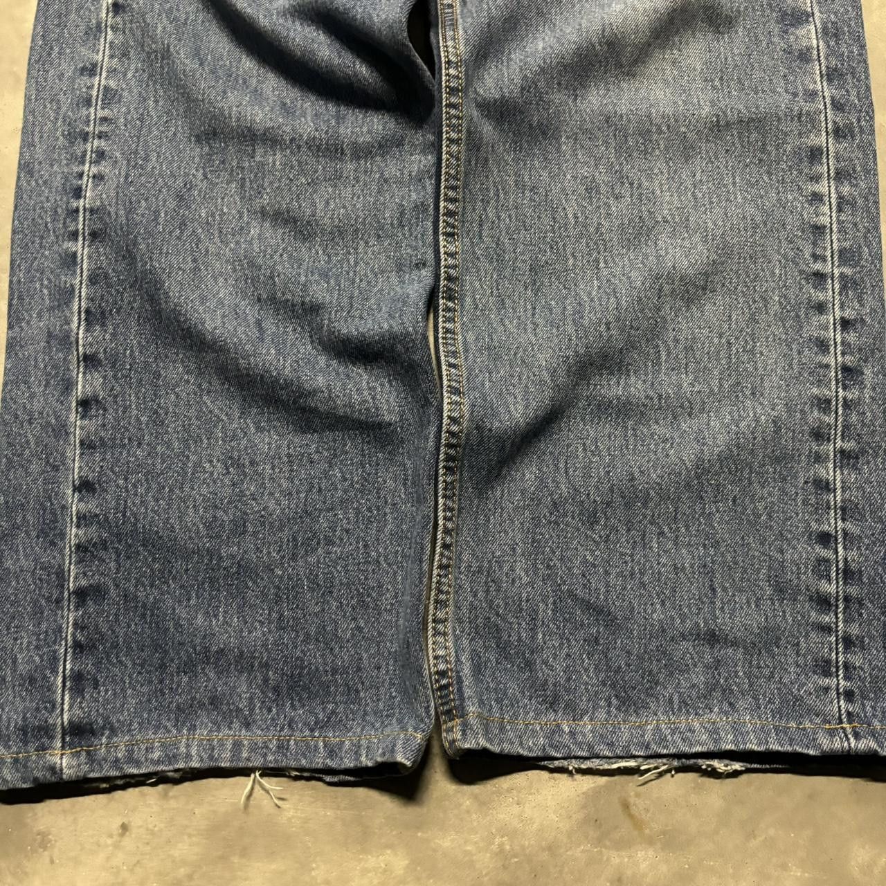 Levi's × Vintage Crazy Vintage Y2K/2000s Grunge Medium Wash Levi’s Essential Denim Jeans! Size US 36 / EU 52 - 6 Thumbnail