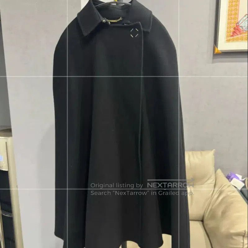 Versace Versace Black Wool Women's Coat . Size L / US 10 / IT 46 - 1 Thumbnail