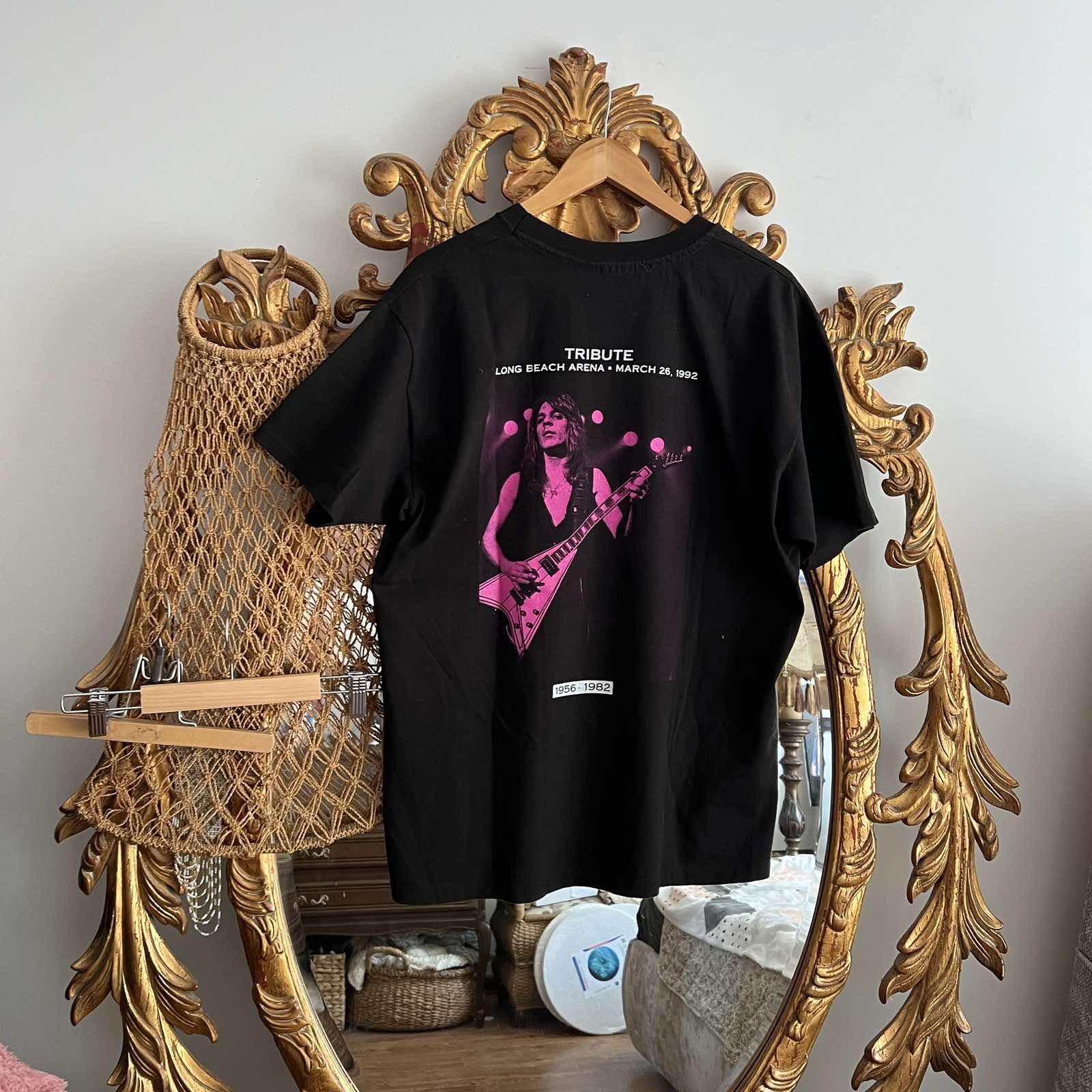 Band Tees × Vintage Vintage Randy Rhodes 1992 rock tshirt 90s Sz L Size US L / EU 52-54 / 3 - 3 Thumbnail