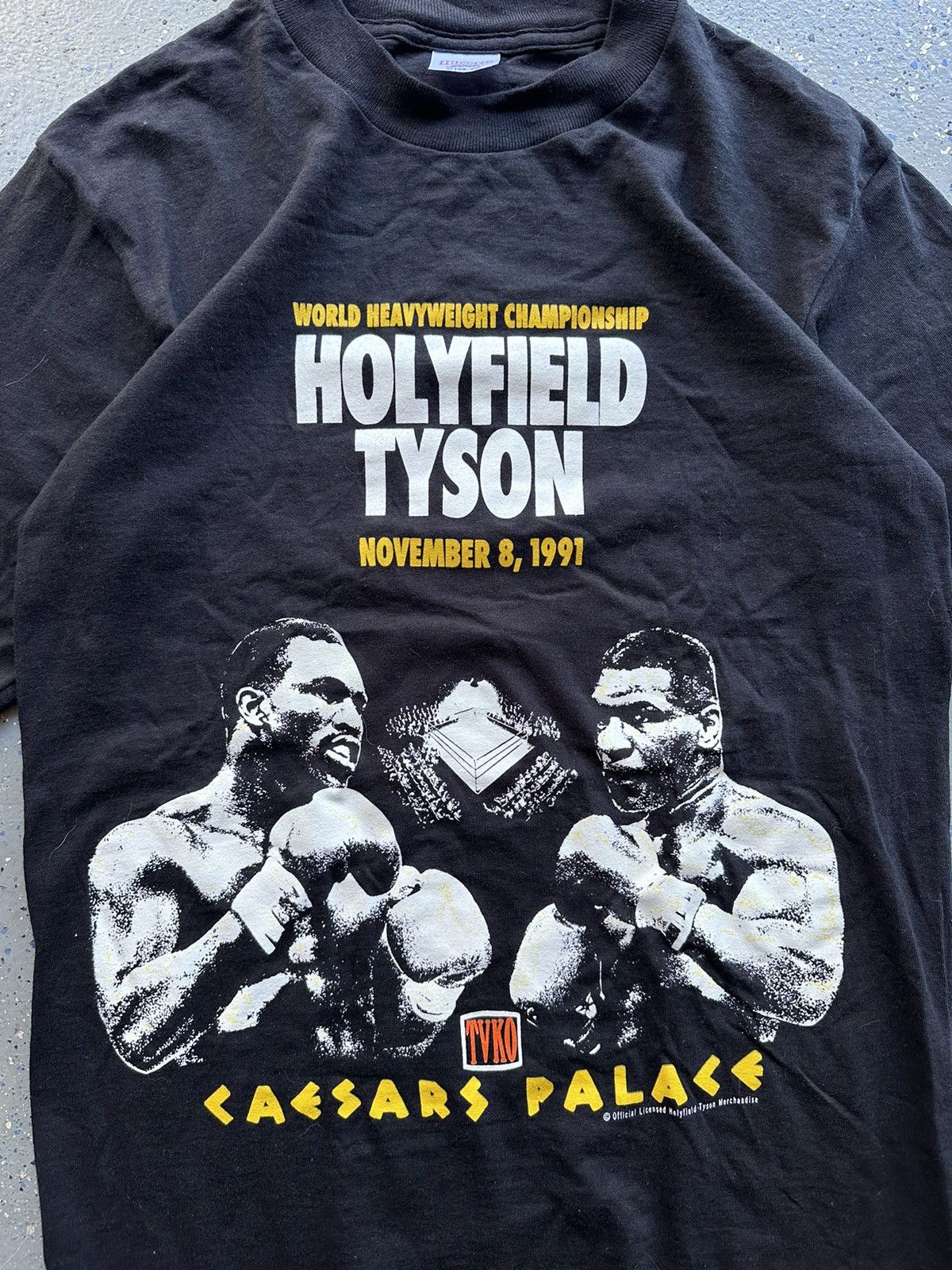 Vintage Vintage 1991 Holyfield vs. Tyson Tee Size US M / EU 48-50 / 2 - 2 Thumbnail