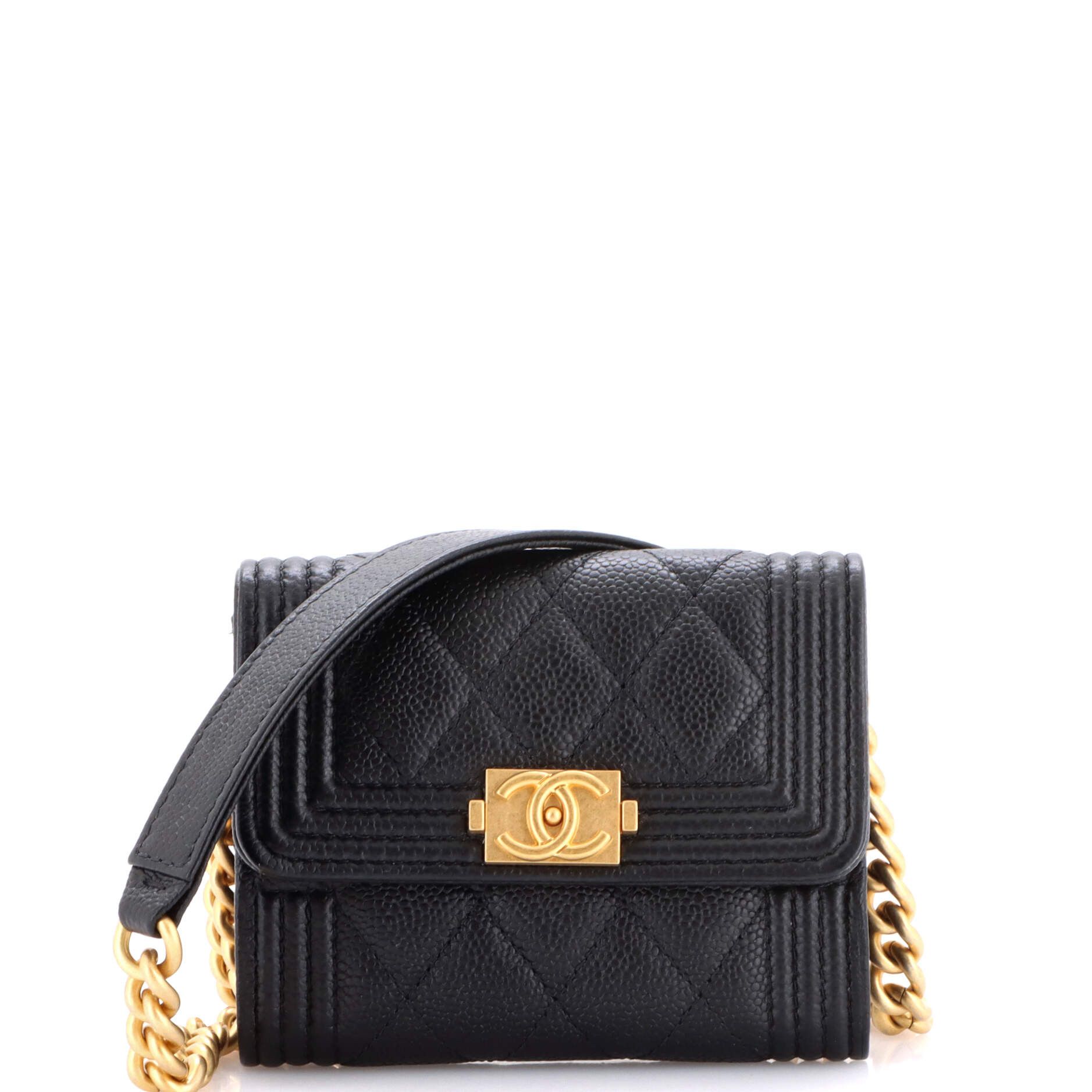 Chanel Boy Coin Purse with Chain Size ONE SIZE - 1 Thumbnail