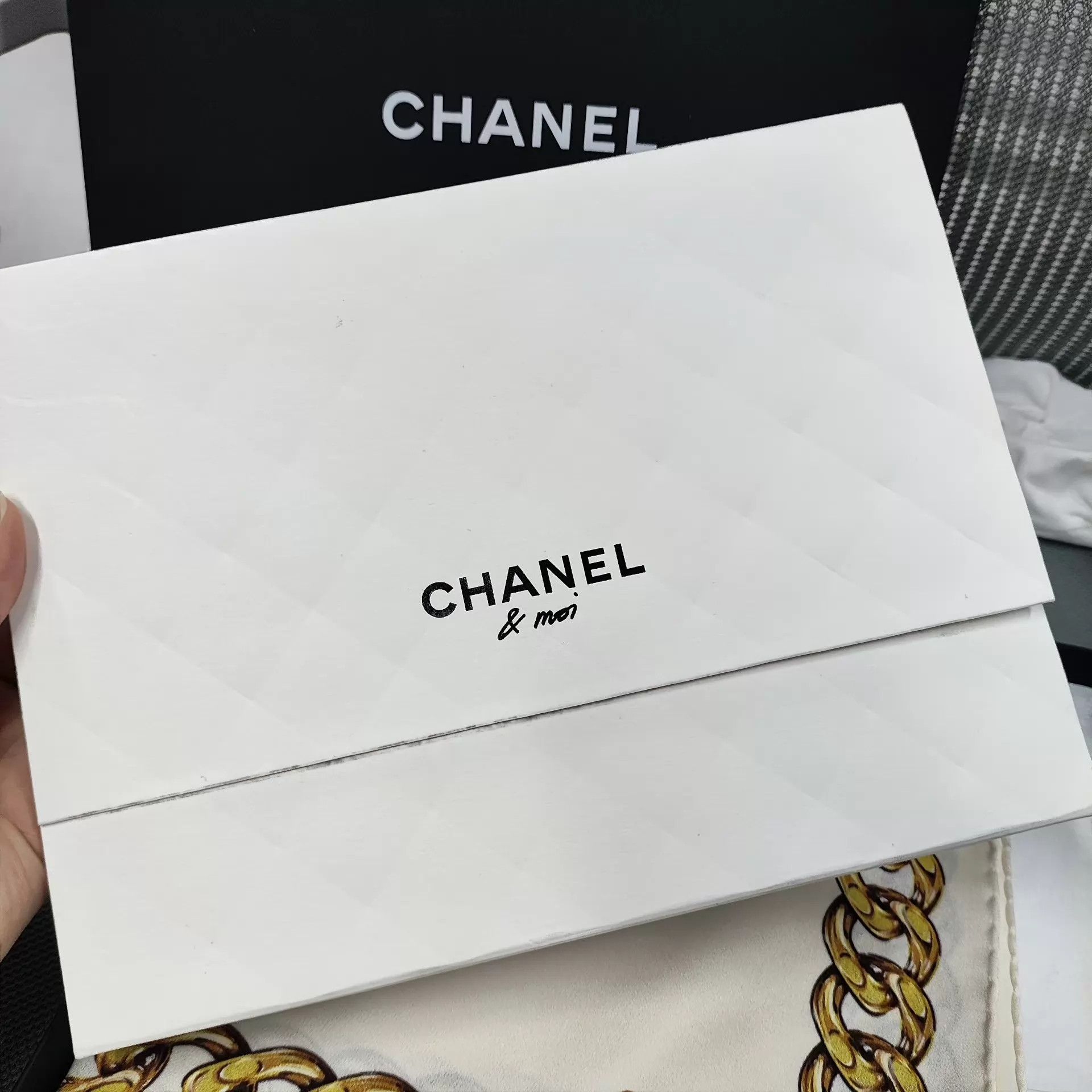 Chanel Chanel 26C CC Camellia Chain Scarf New Unworn Size ONE SIZE - 5 Thumbnail