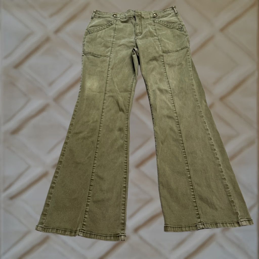 Anthropologie VINTAGE Anthropologie Pilcro Demilune Bootcut Flared Pants Womens 30 Green High Rise Size 30" / US 8 / IT 44 - 1 Thumbnail