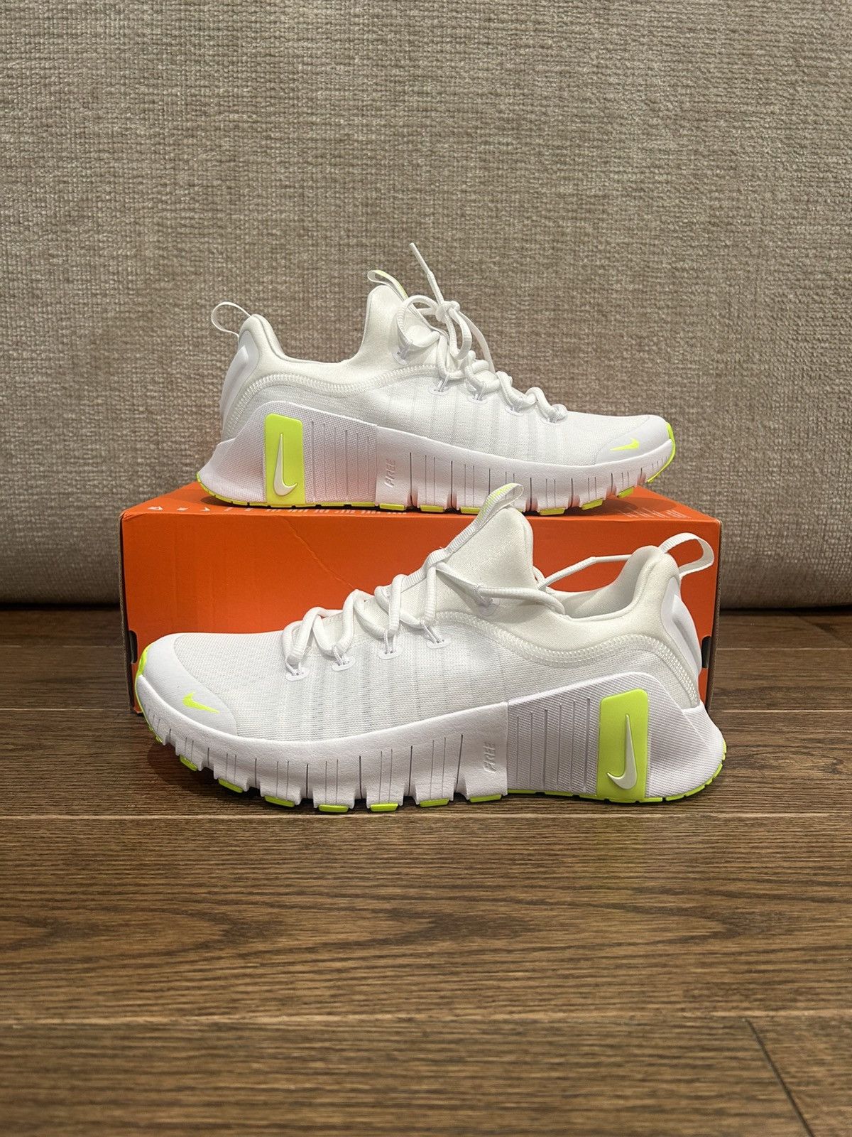 Free Metcon 6 ‘White Volt’