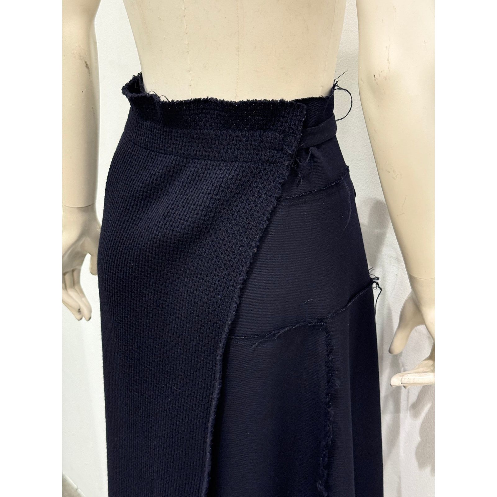 Comme des Garcons A/W2002 Comme des Garçons deconstructed accordion skirt Size 28" / US 6 / IT 42 - 5 Thumbnail