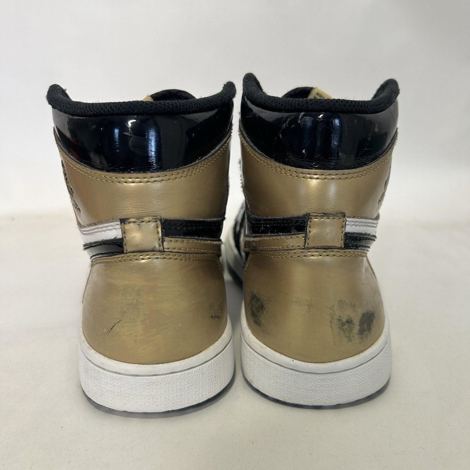 Jordan Brand Nike Air Jordan 1 Retro OG NRG High “Gold Toe” Size US 8.5 / EU 41-42 - 5 Thumbnail