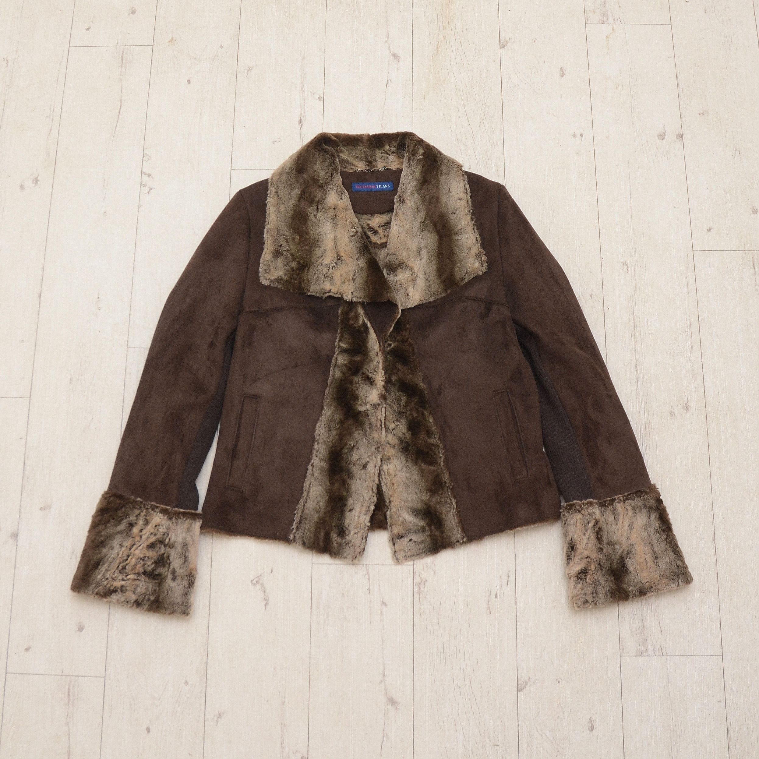 Trussardi Trussardi Jeans Y2K Faux Fur Suede Jacket Coat Winter Chic Size M / US 6-8 / IT 42-44 - 1 Thumbnail