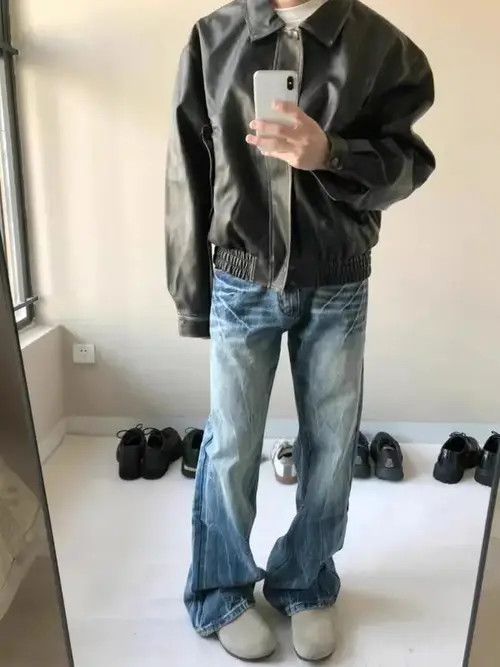Japanese Brand × Jean Street wash distressed lightning pleated micro-flared jeans Size US 32 / EU 48 - 3 Thumbnail
