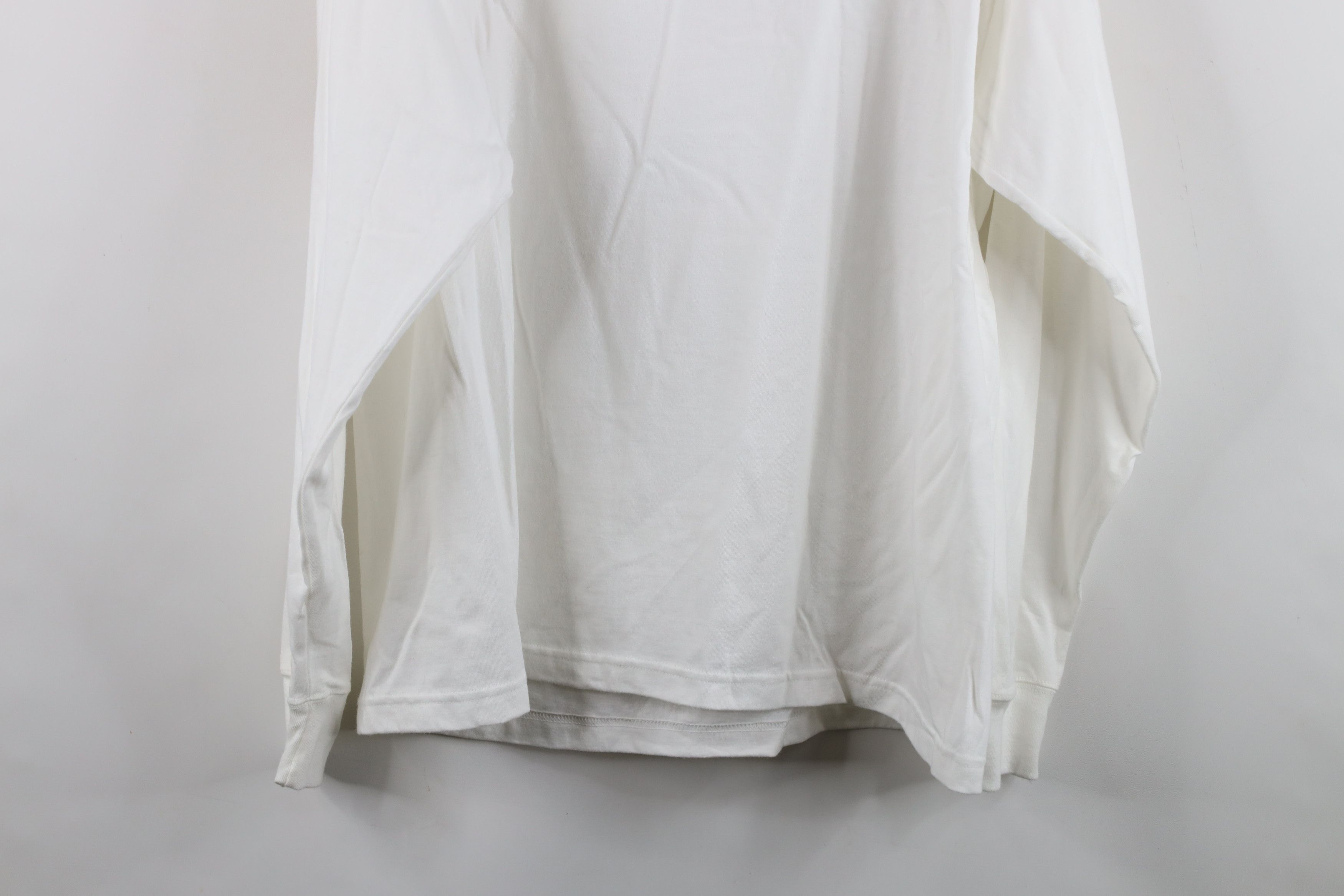 Hanes Vintage Hanes Beefy Heavyweight Long Sleeve T-Shirt White Size US XL / EU 56 / 4 - 14 Thumbnail