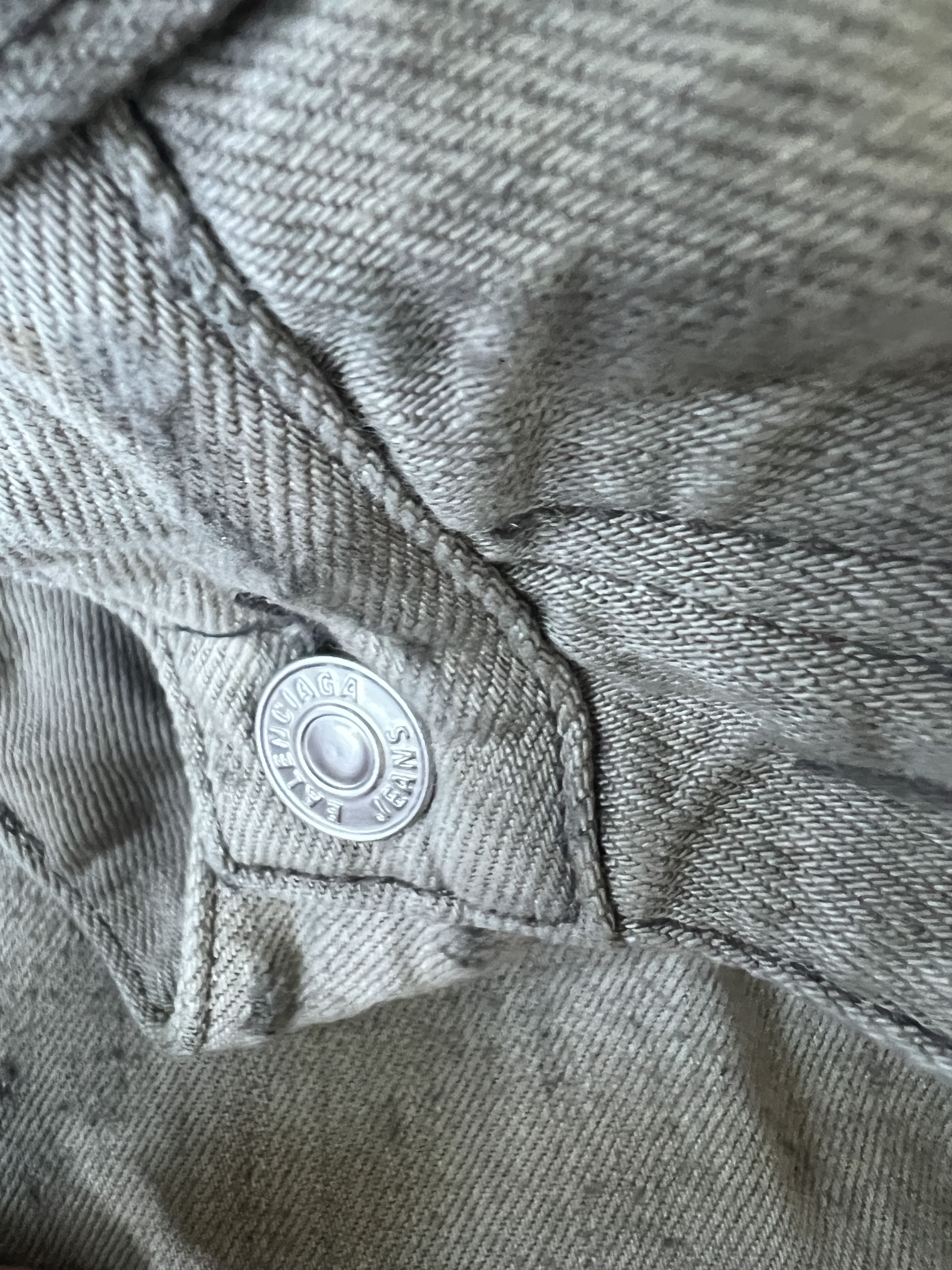 Balenciaga SS23 VIC MUD SHOW SUPER DESTROYED JEANS Size US 28 / EU 44 - 5 Thumbnail