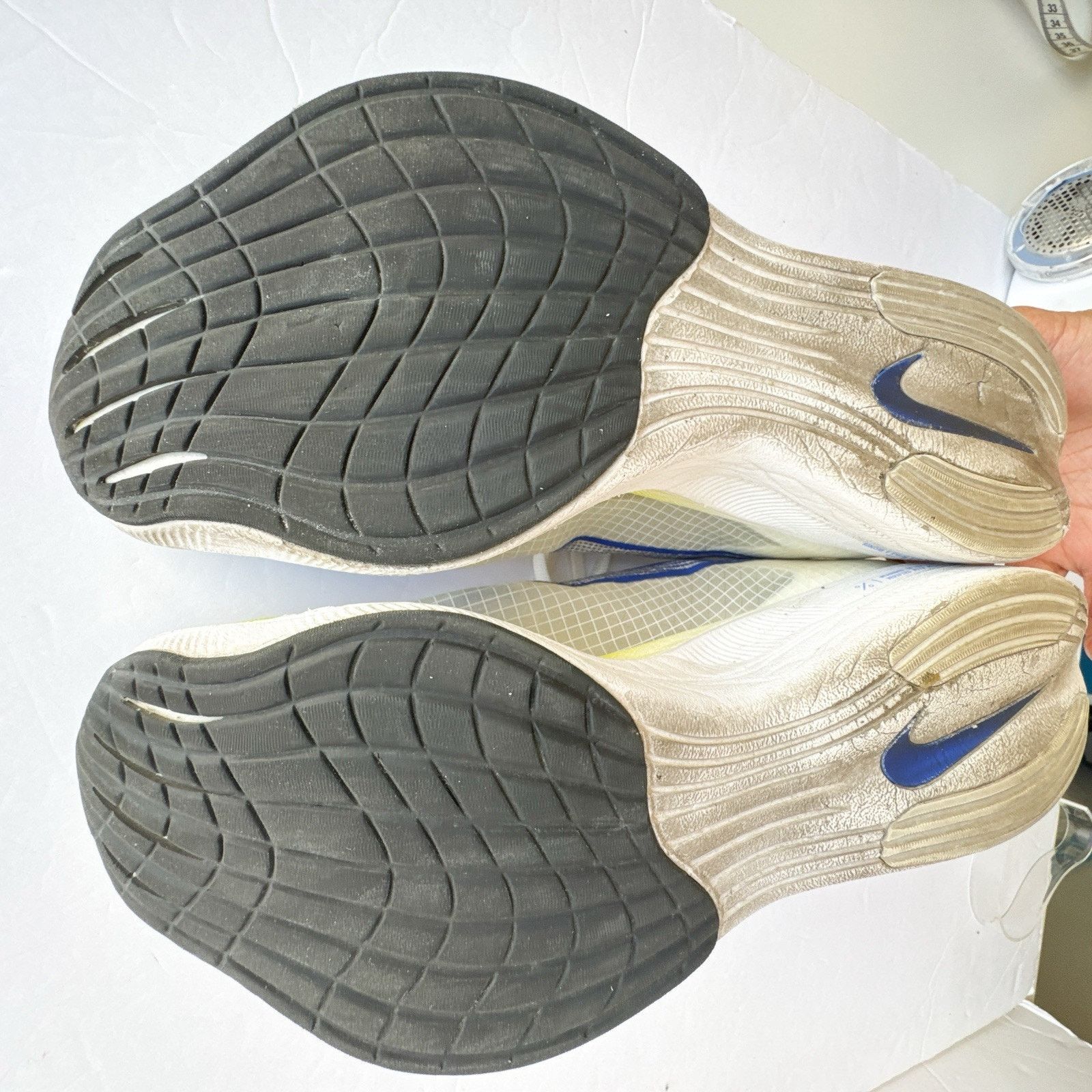 Nike Nike VaporFly White Blue ZoomX Next Mens Size 8 Box Included Size US 8 / EU 41 - 11 Thumbnail