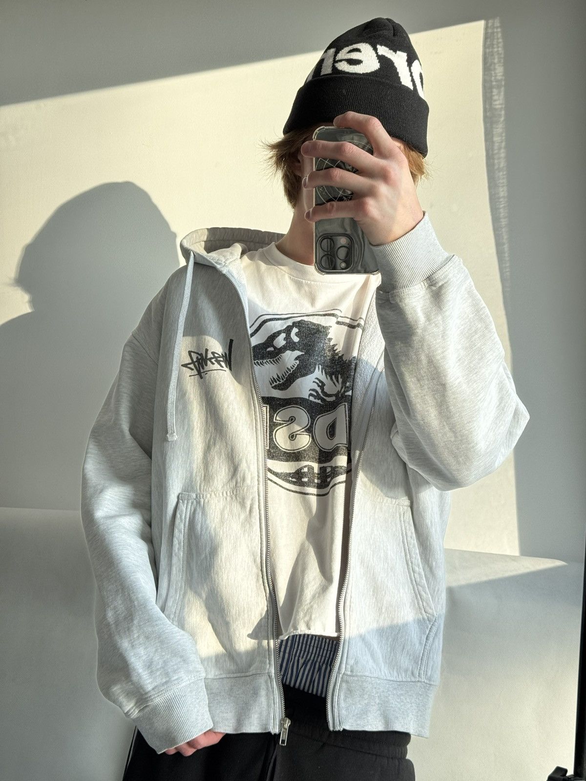 Stussy STUSSY Zip Up Reverse LOGO OVERSIZE Zip Up Gray HOODIE Size US XL / EU 56 / 4 - 4 Thumbnail