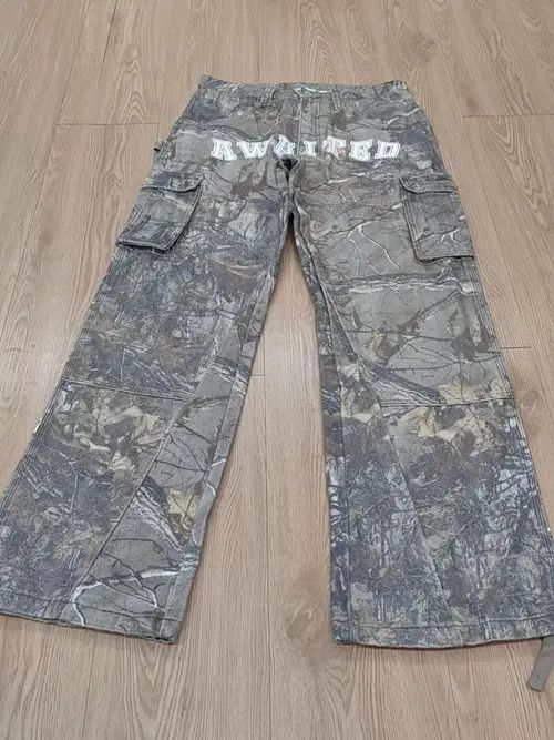 Japanese Brand Retro camouflage loose wide-leg Japanese overalls Size US 34 / EU 50 - 1 Thumbnail