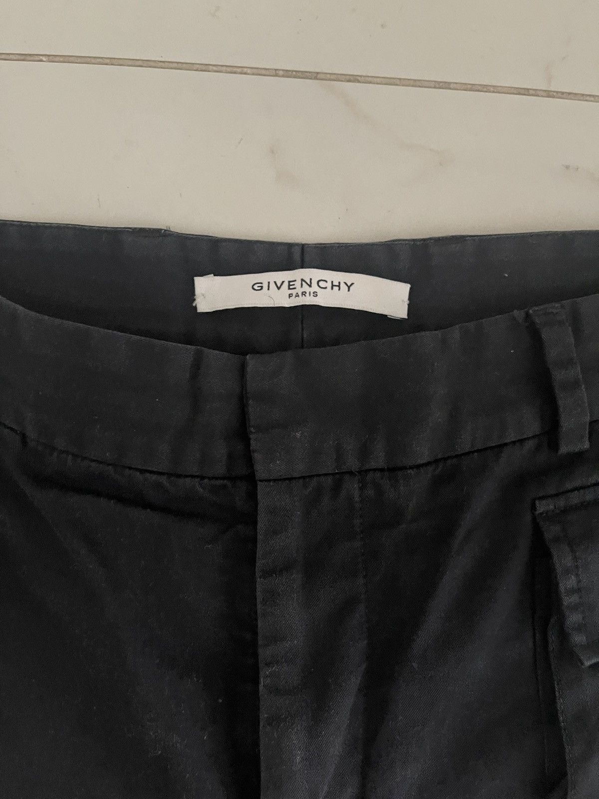 Givenchy Givenchy - Riccardo Tisci - SS 15 - Cargo Shorts Size US 30 / EU 46 - 2 Thumbnail