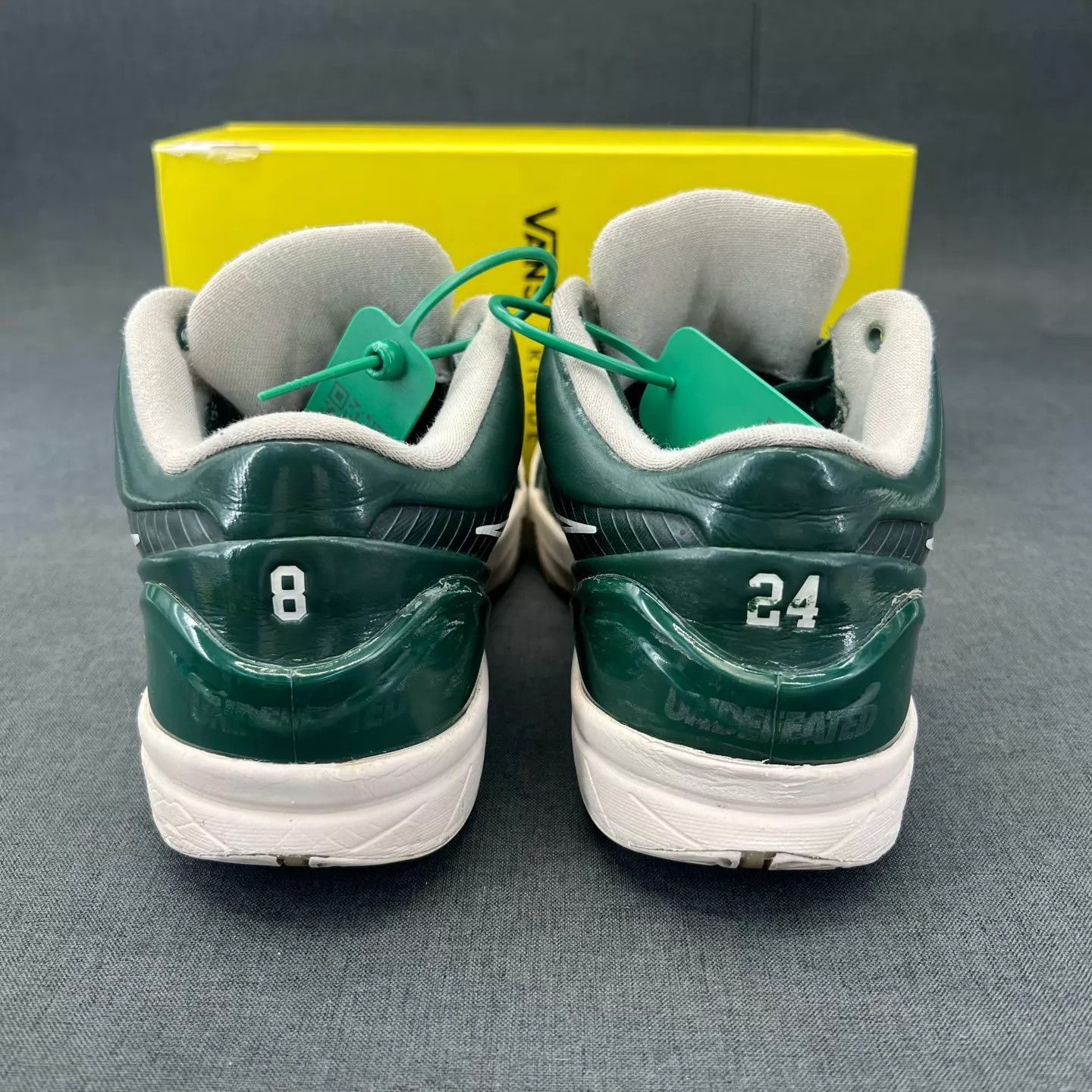 Nike zk4 Bucks Size 43 Like New Size US 10 / EU 43 - 7 Thumbnail