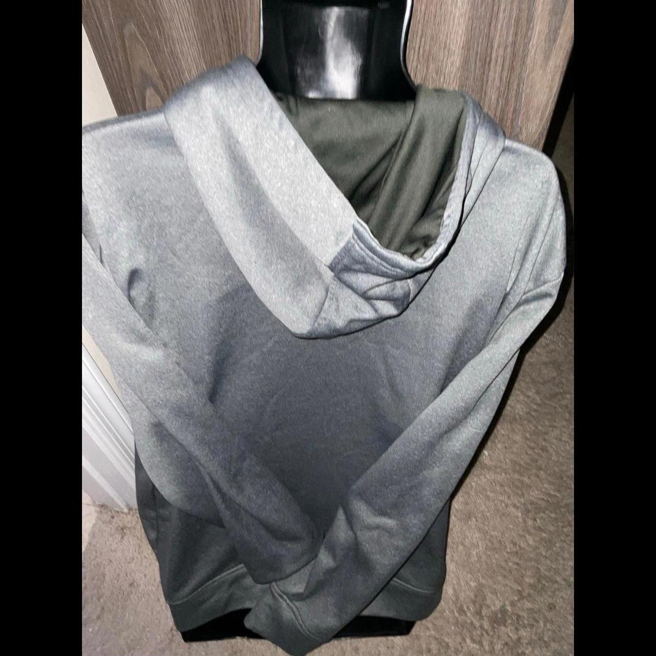 Under Armour Mens Used Loose Fit Under Size US XL / EU 56 / 4 - 5 Thumbnail
