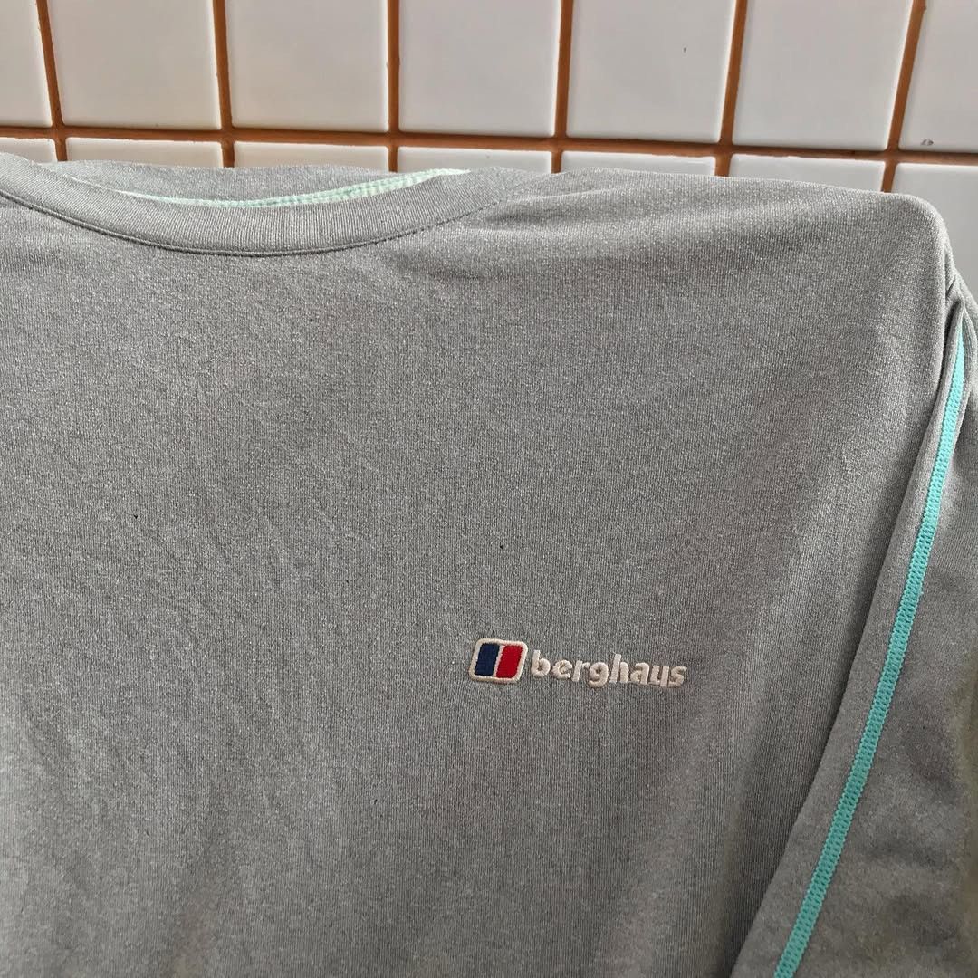 Berghaus × The Mountain Berghaus sweater Jumper Baselayer jersey Smooth Material Size US L / EU 52-54 / 3 - 2 Thumbnail