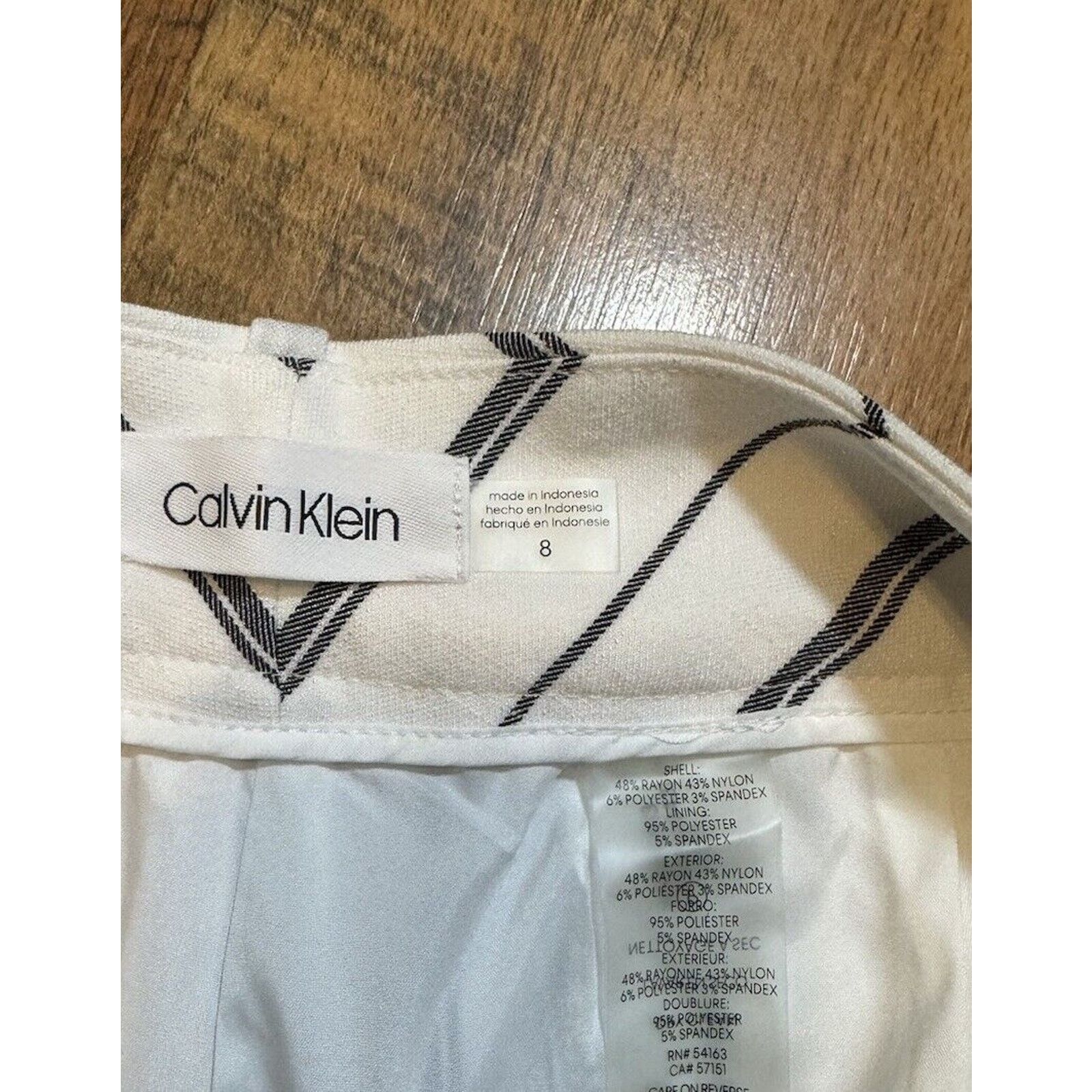 Calvin Klein Calvin Klein Striped Slim Leg Dress Pants Trousers Size 8 Size 30" / US 8 / IT 44 - 7 Thumbnail