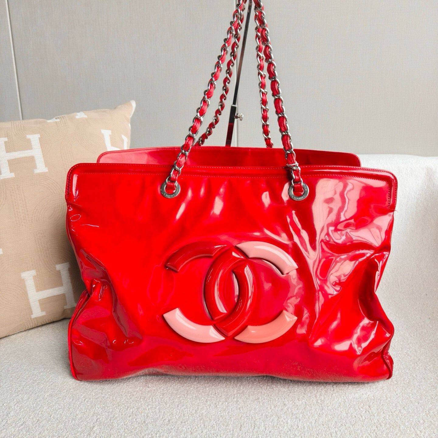 Chanel Pre-loved Bag Very good condition Size ONE SIZE - 1 Thumbnail
