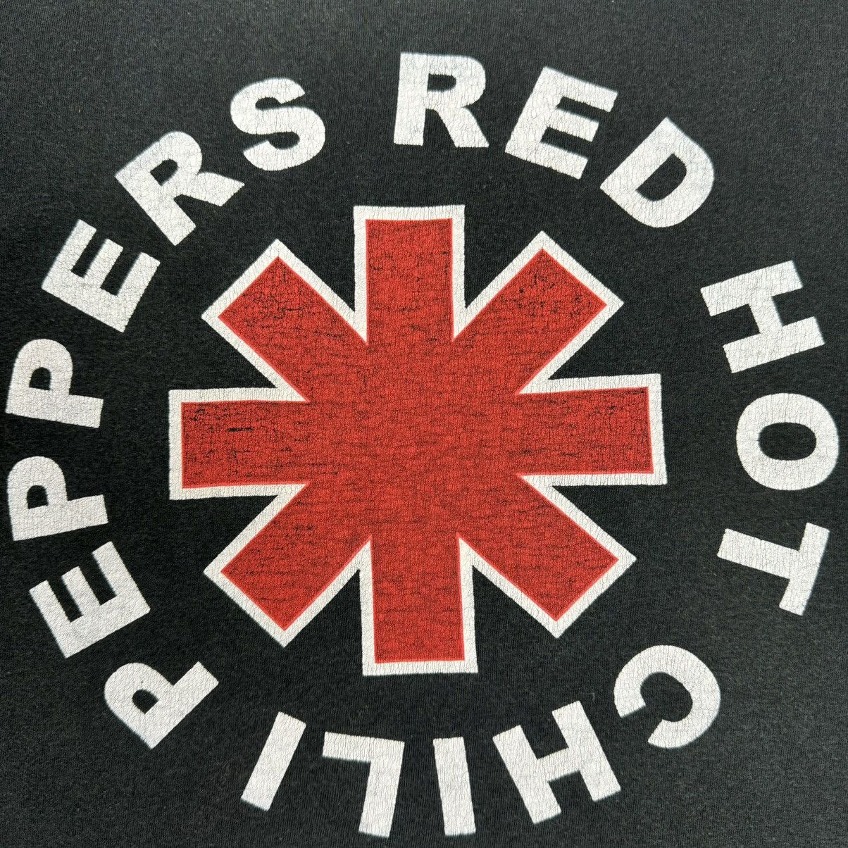 Band Tees Vintage Bootleg Red Hot Chili Peppers T-shirt Size US L / EU 52-54 / 3 - 7 Thumbnail