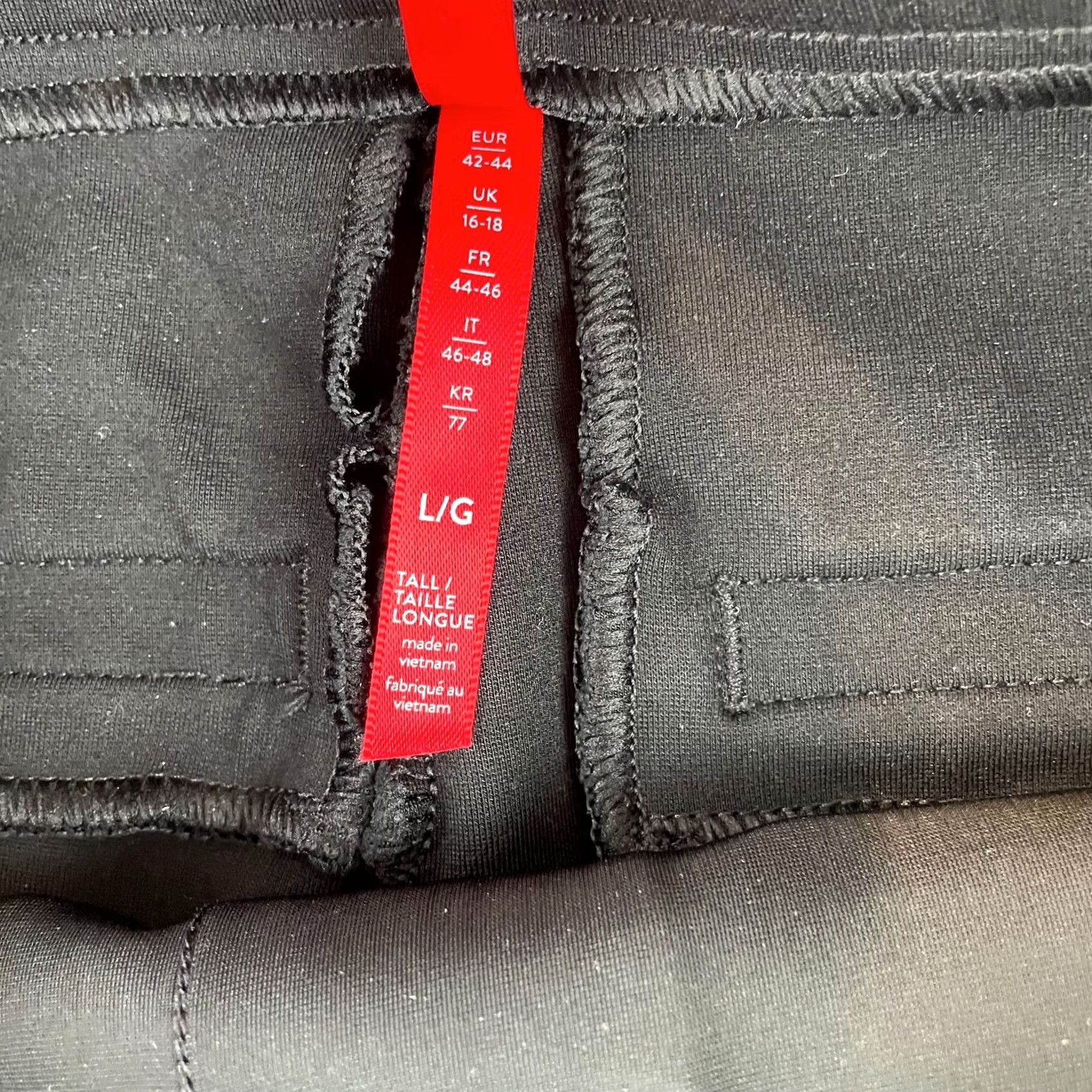 Spanx Spanx The Perfect Pant Women Large Black Straight Ankle Pull On Size 30" / US 8 / IT 44 - 3 Thumbnail
