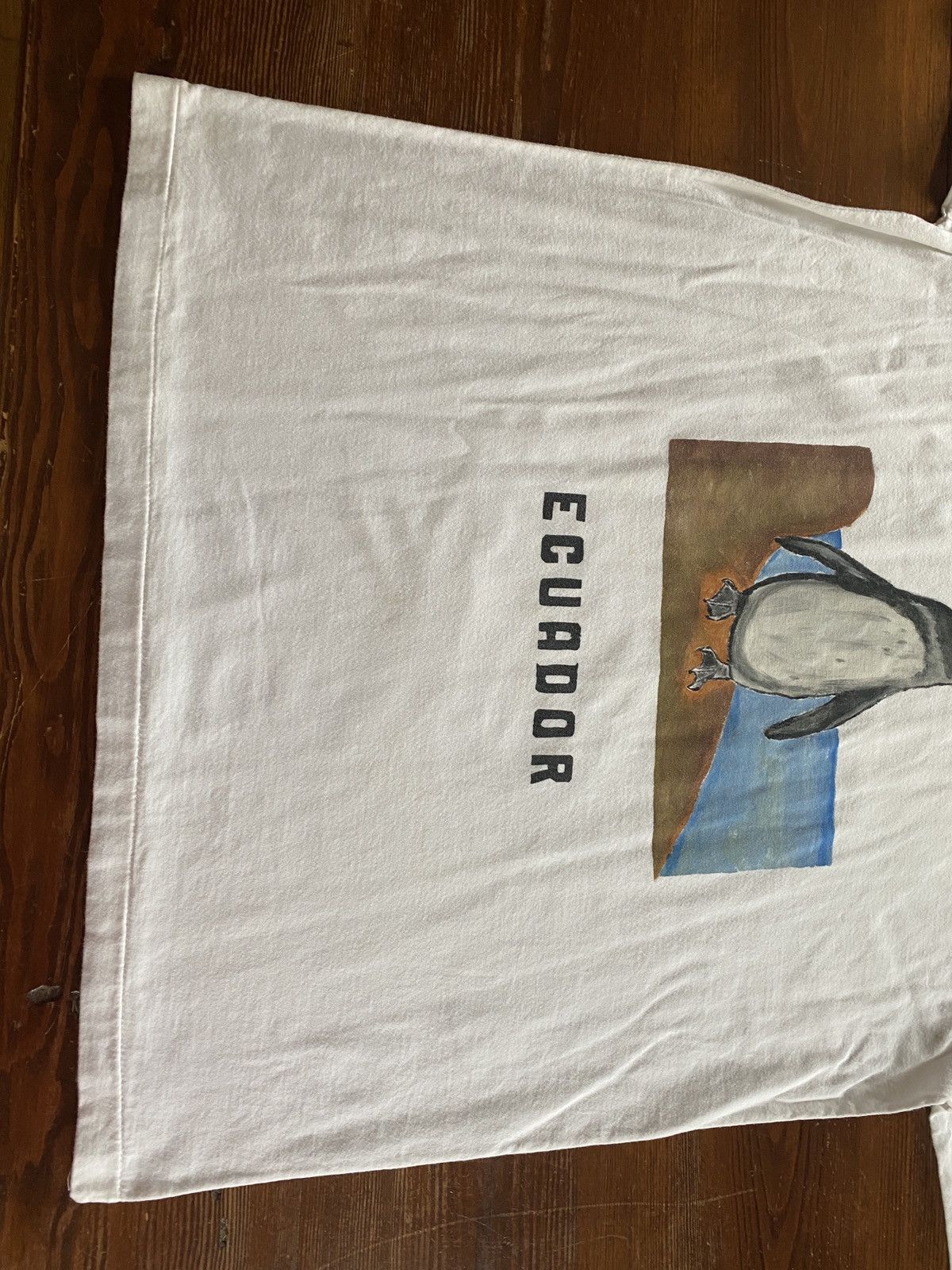 Vintage Vintage Penguin Galapagos Ecuador Single Stitch White Tee Size US XL / EU 56 / 4 - 13 Thumbnail