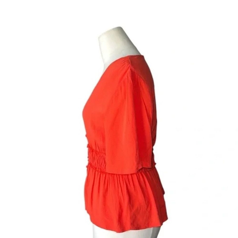 Other Francesca's Alya Women's XS Solid Coral Blouse Button V-Nec Size XS / US 0-2 / IT 36-38 - 4 Thumbnail