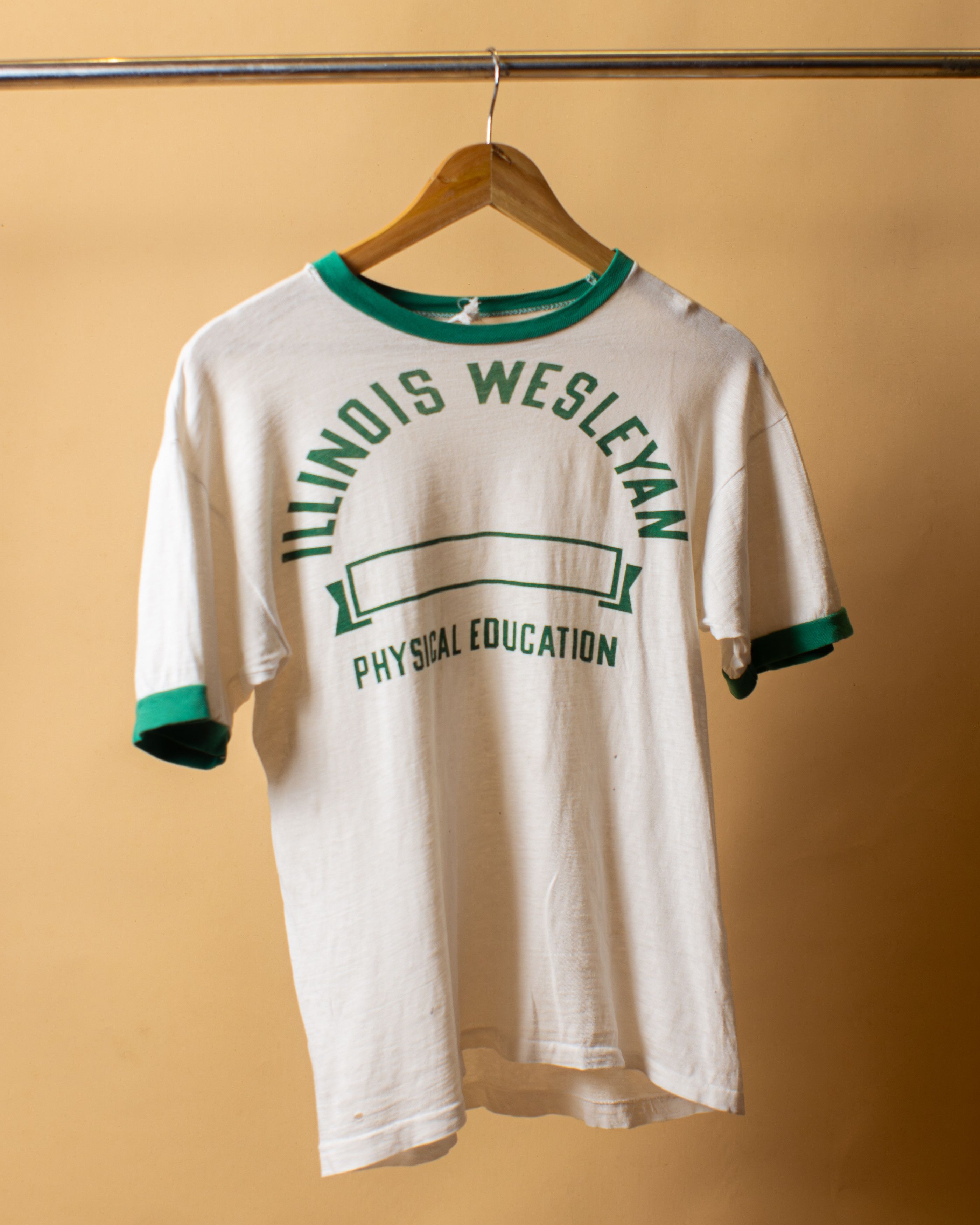 Vintage 1960s Illinois Wesleyan P.E. Champion Running Man Ringer Size US S / EU 44-46 / 1 - 1 Thumbnail