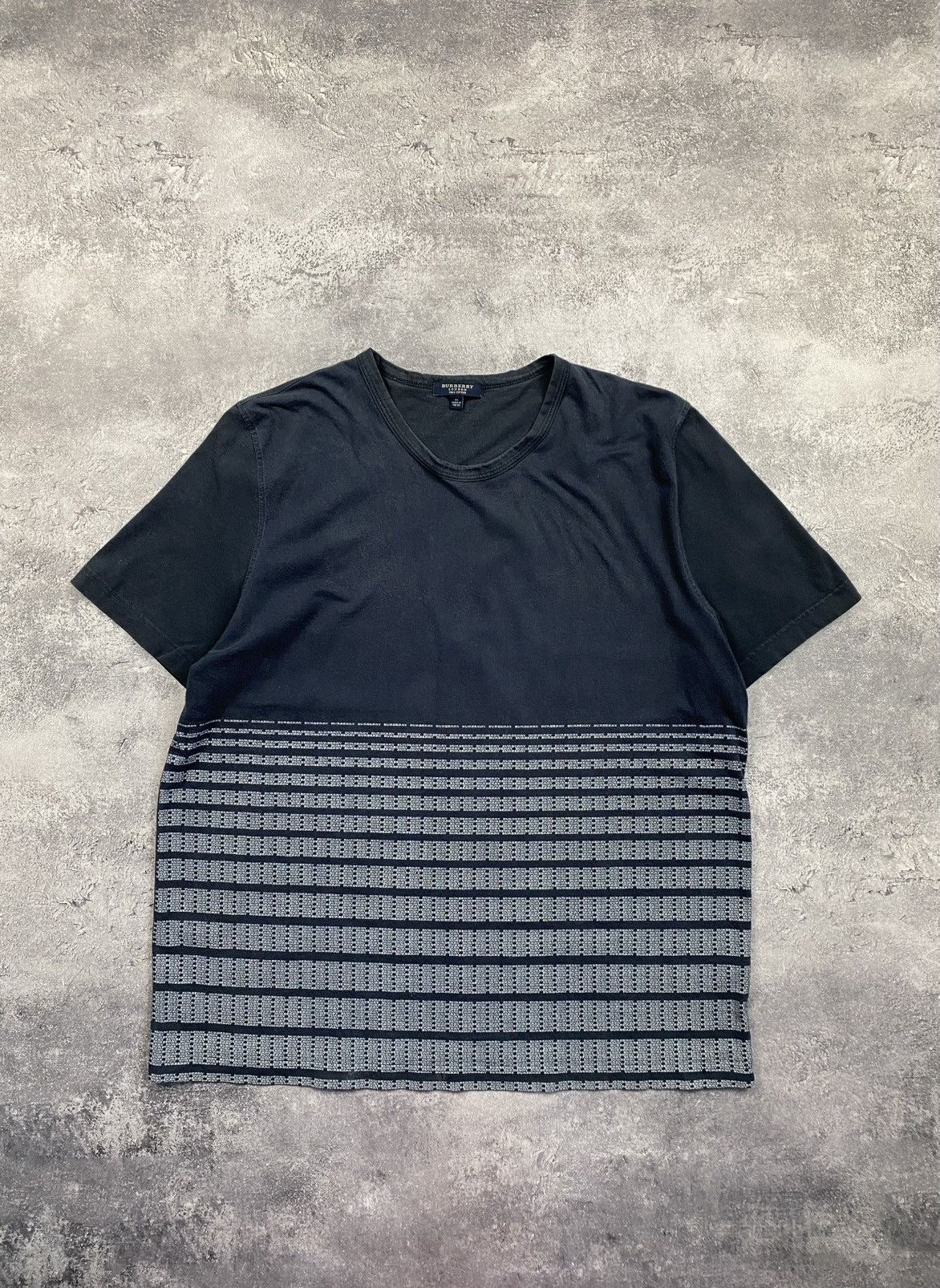 Burberry Vintage Burberry T-Shirt Monogram Striped Rare Blue Tee Size US XL / EU 56 / 4 - 1 Thumbnail