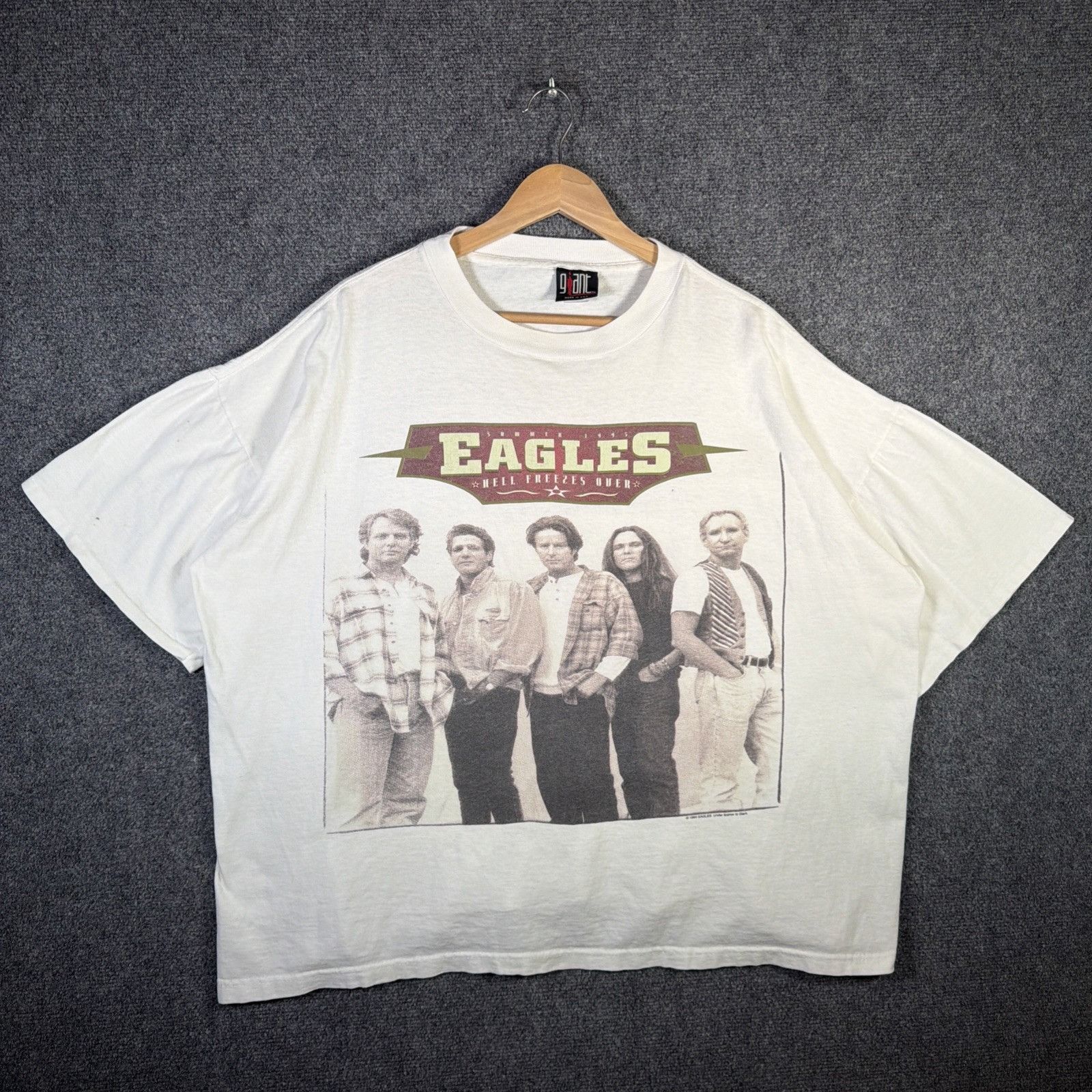 Band Tees Vintage Eagles Shirt Mens 2XL White 90s Hell Freezes Over Size US XXL / EU 58 / 5 - 1 Thumbnail