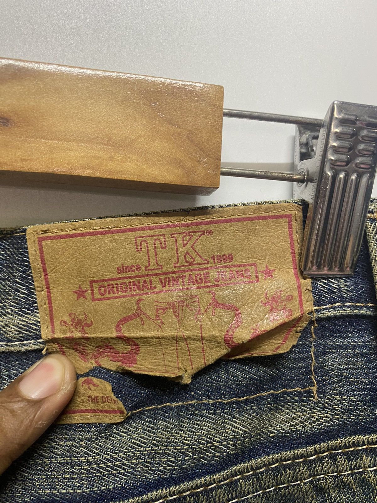 Japanese Brand × Takeo Kikuchi Takeo Kikuchi Distressed Denim Jeans Pants Japan Size US 34 / EU 50 - 12 Thumbnail