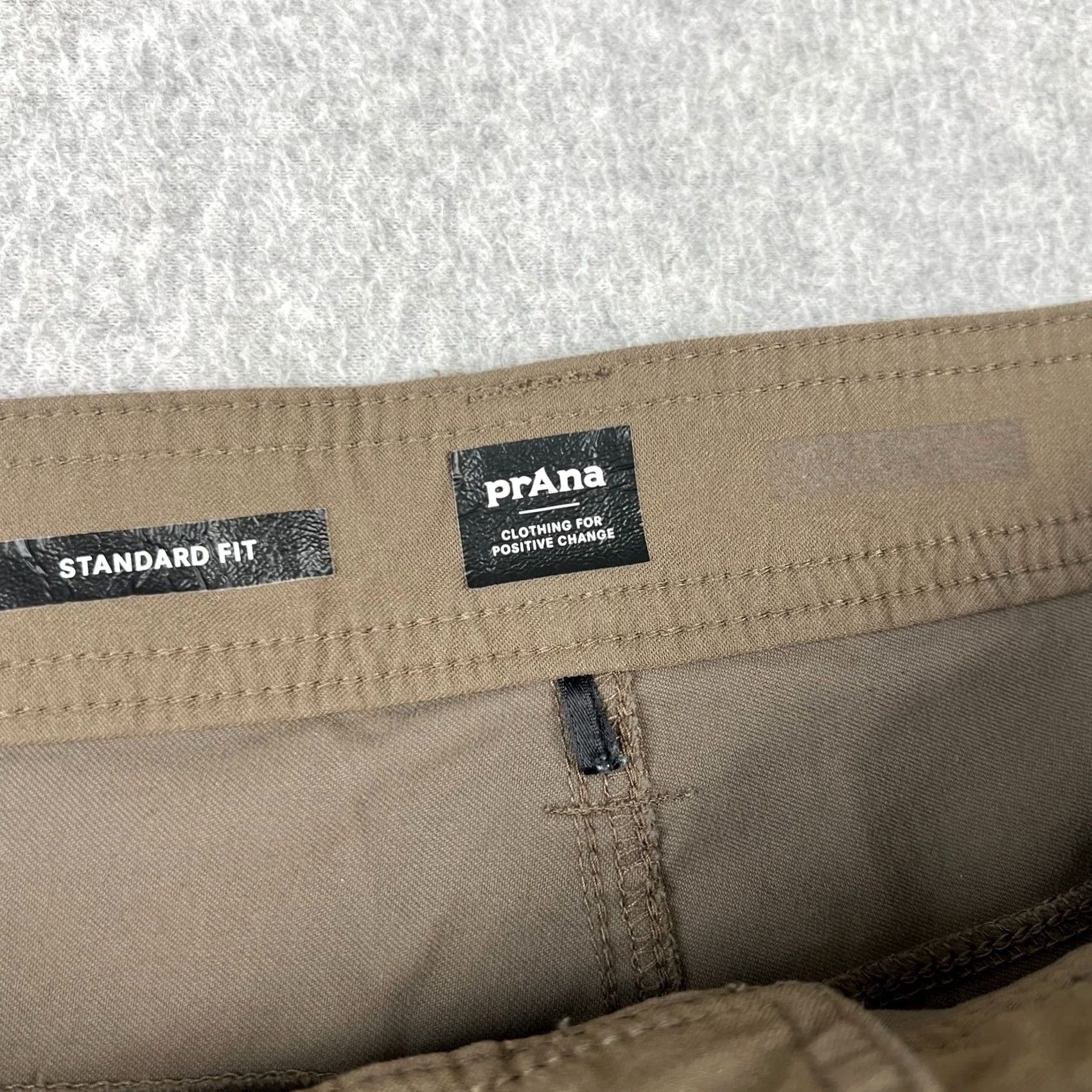 Prana Prana Brion II Shorts - Hiking Workwear Beige - 40x8 - Mens Size US 40 / EU 56 - 3 Thumbnail
