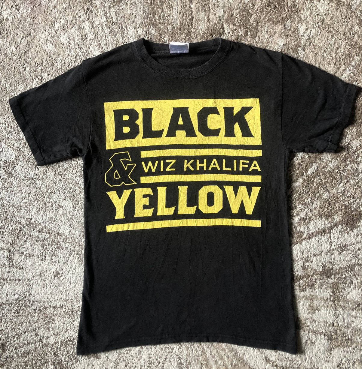 Hanes Vintage Y2K Wiz Khalifa Black And Yellow T Shirt Size US S / EU 44-46 / 1 - 1 Thumbnail