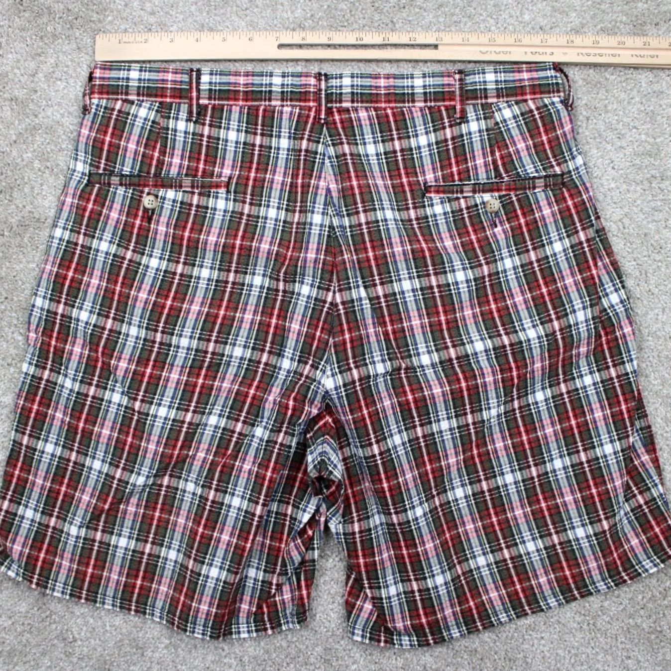 Polo Ralph Lauren Polo Ralph Lauren Shorts Mens 36 Red/Green/White Plaid Cotton Chino 9" Inseam Size US M / EU 48-50 / 2 - 6 Thumbnail