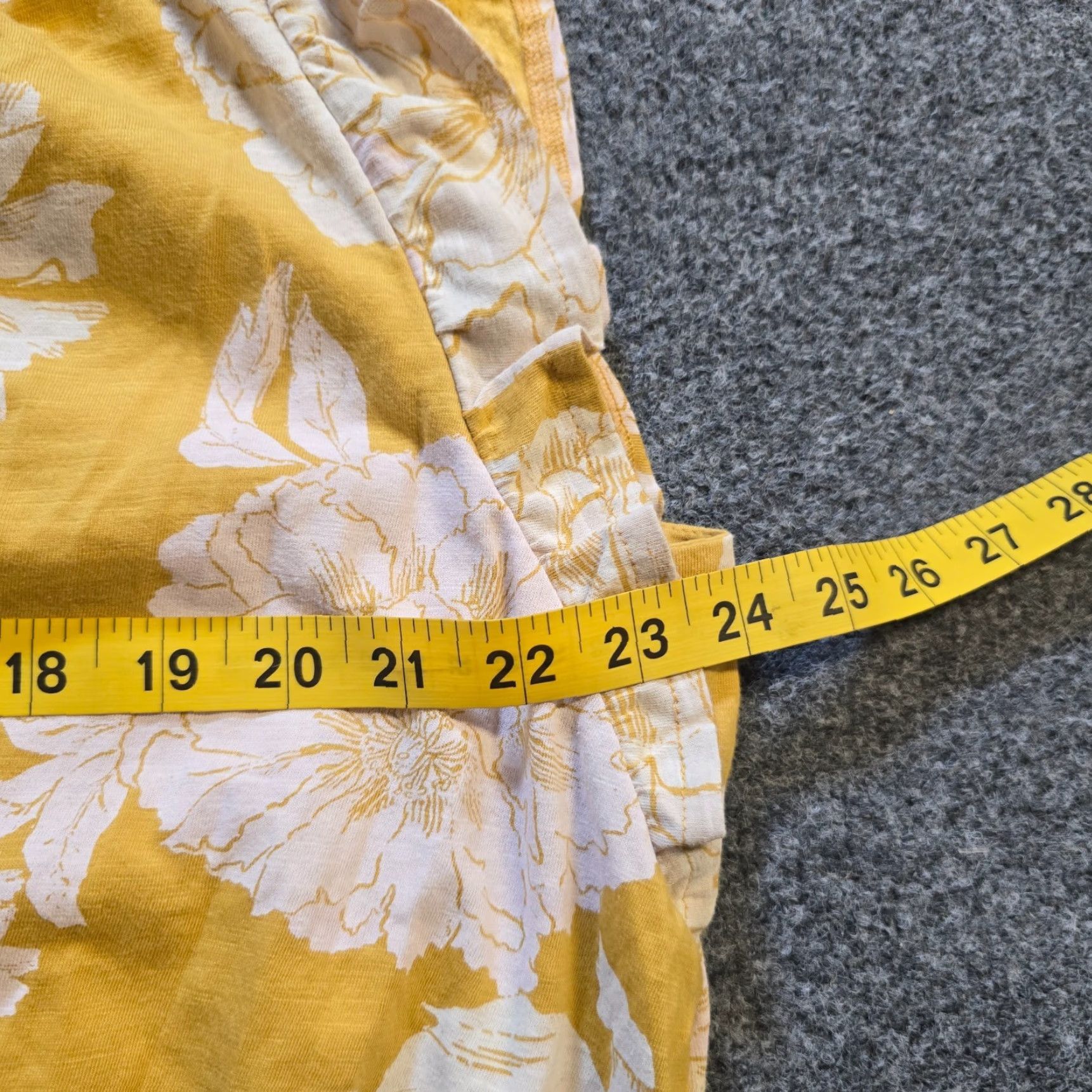 FatFace Fat Face Top Womens 16 Yellow Floral V Neck Short Sleeve Tie Boho Casual Shirt Size XXL / US 16-18 / IT 52-54 - 5 Thumbnail
