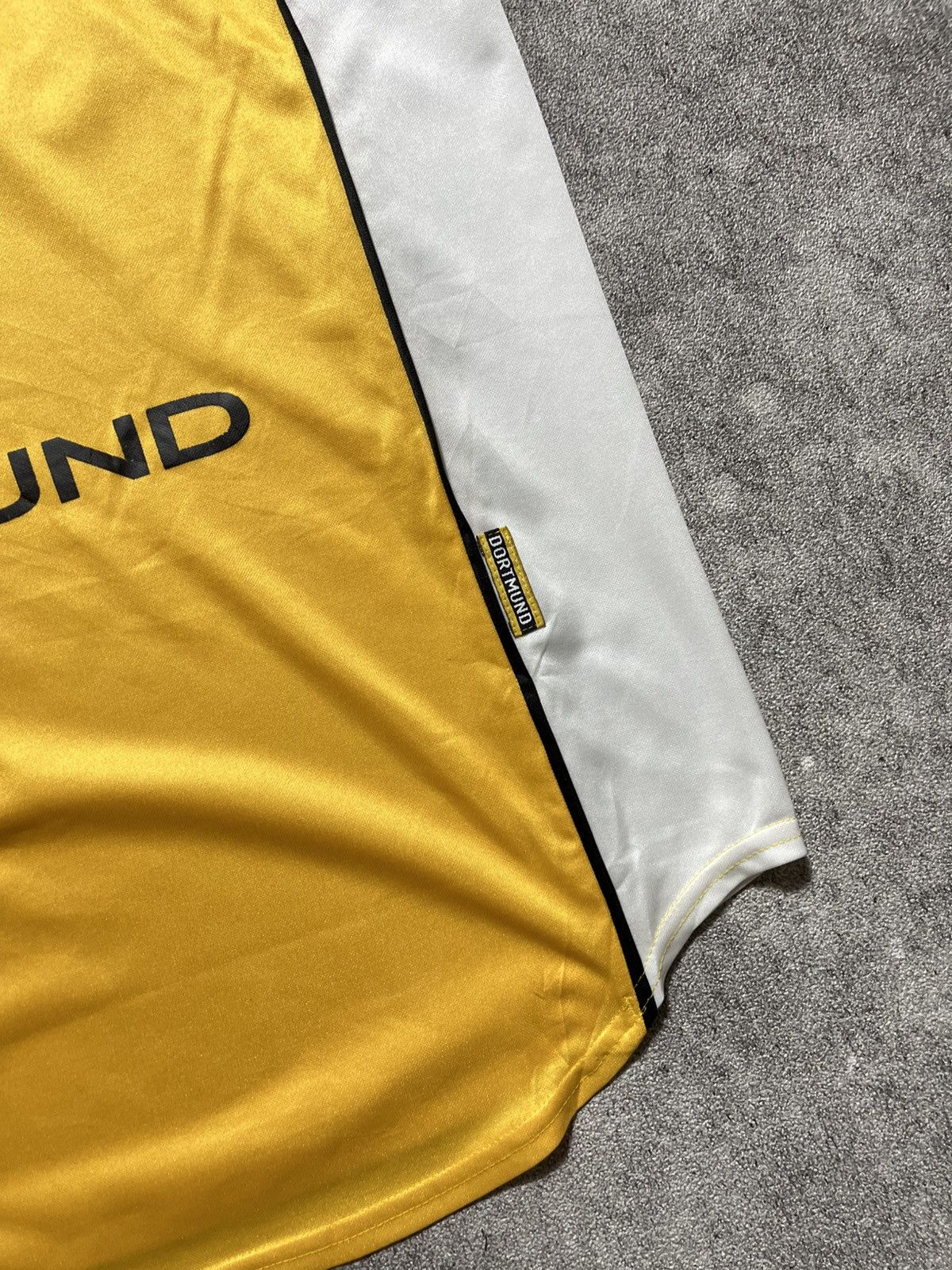 Nike 🚨SOLD🚨Vintage Borussia Dortmund 98/00 Home Jersey Size US L / EU 52-54 / 3 - 10 Thumbnail