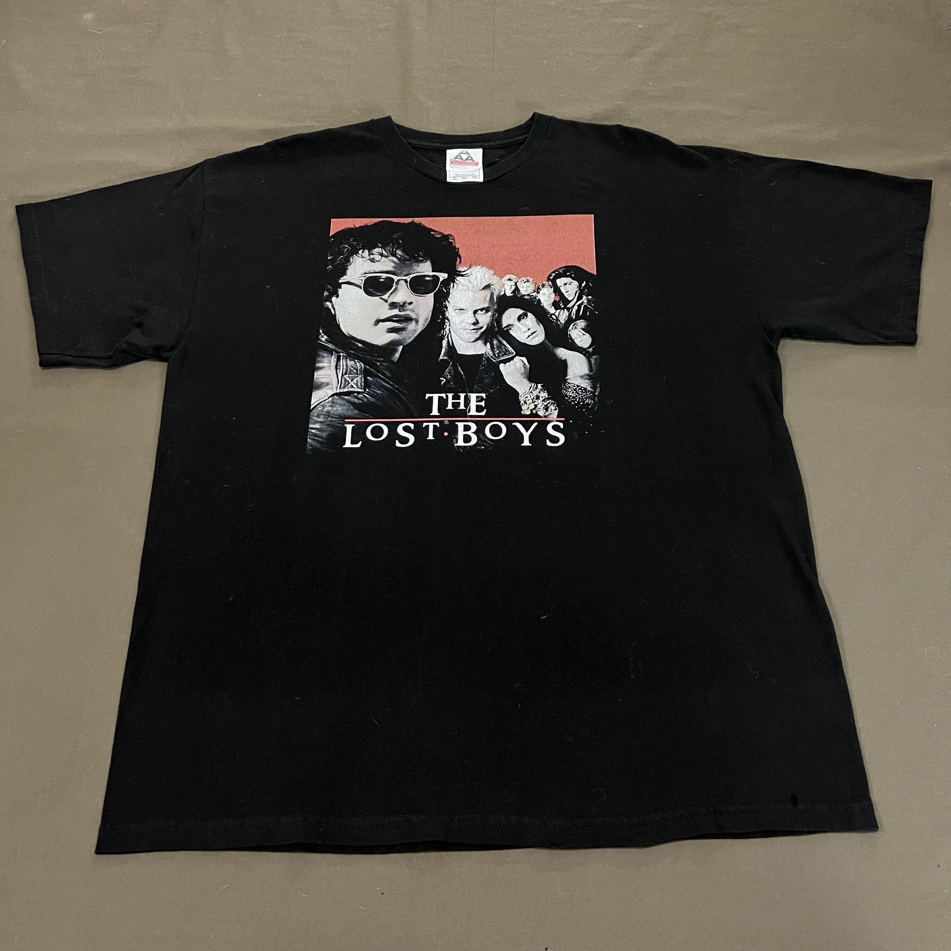 Expert Horror Vintage The Lost Boys Movie Promo Tee XL Size US XL / EU 56 / 4 - 4 Thumbnail