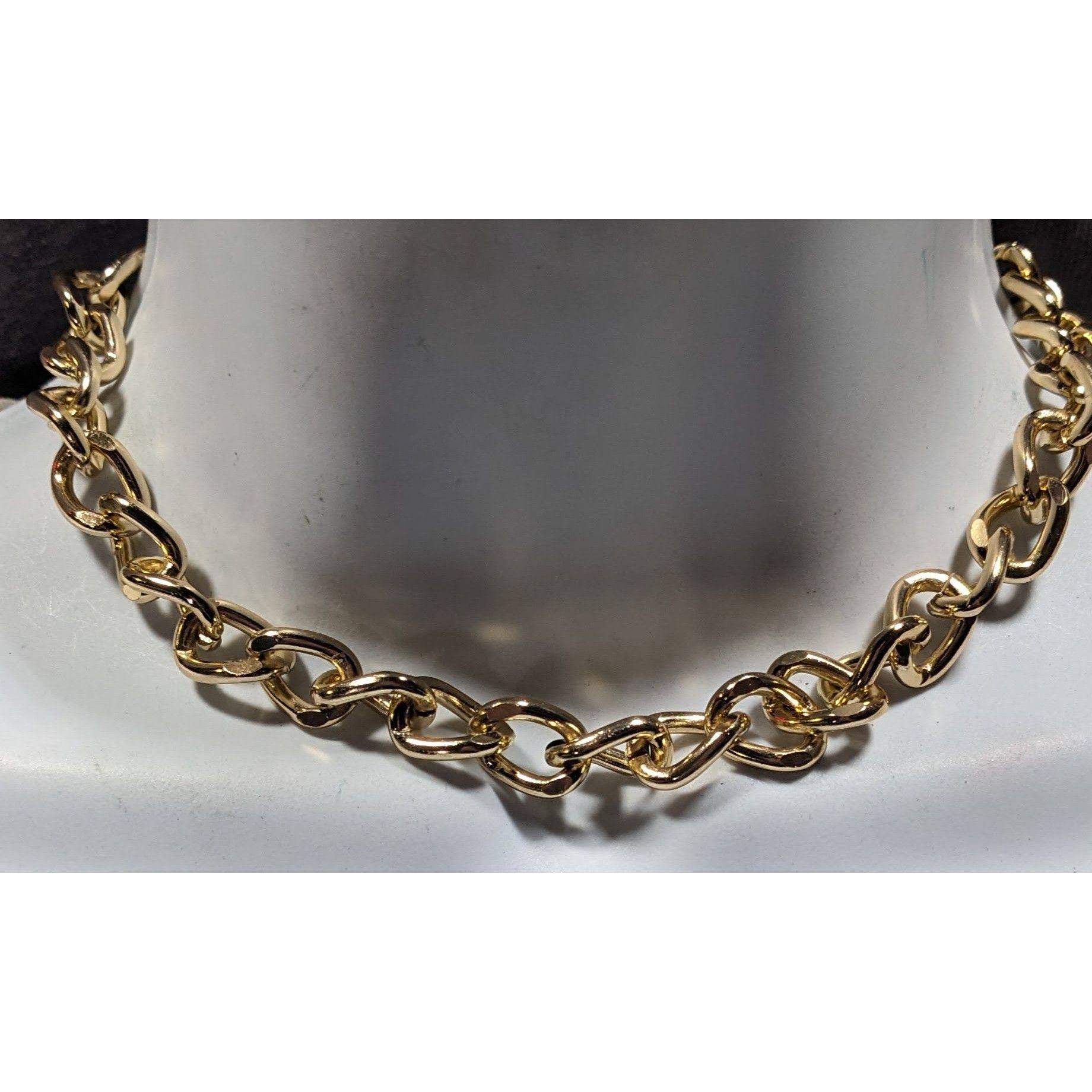 Other Classic Gold Tone Lightweight Chain Choker Necklace Size ONE SIZE - 3 Thumbnail